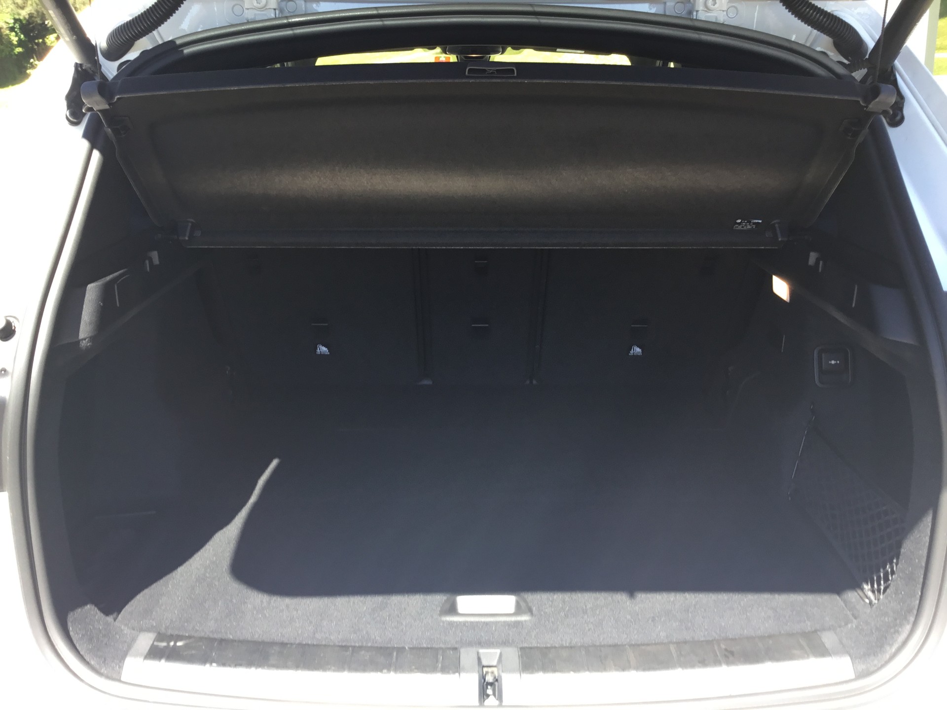 BMW X1 xDrive 25e M Sport Steptronic-image-15