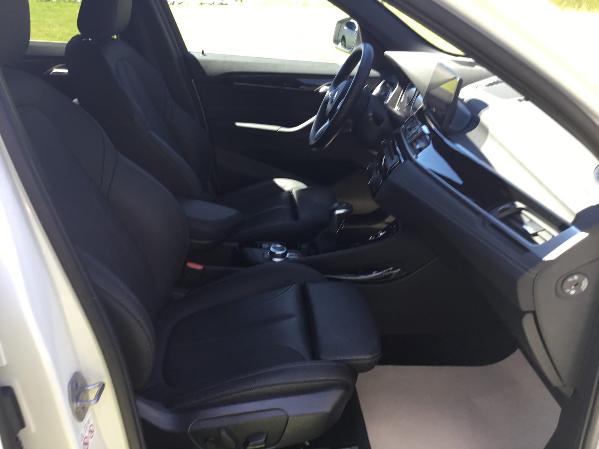 BMW X1 xDrive 25e M Sport Steptronic-image-13