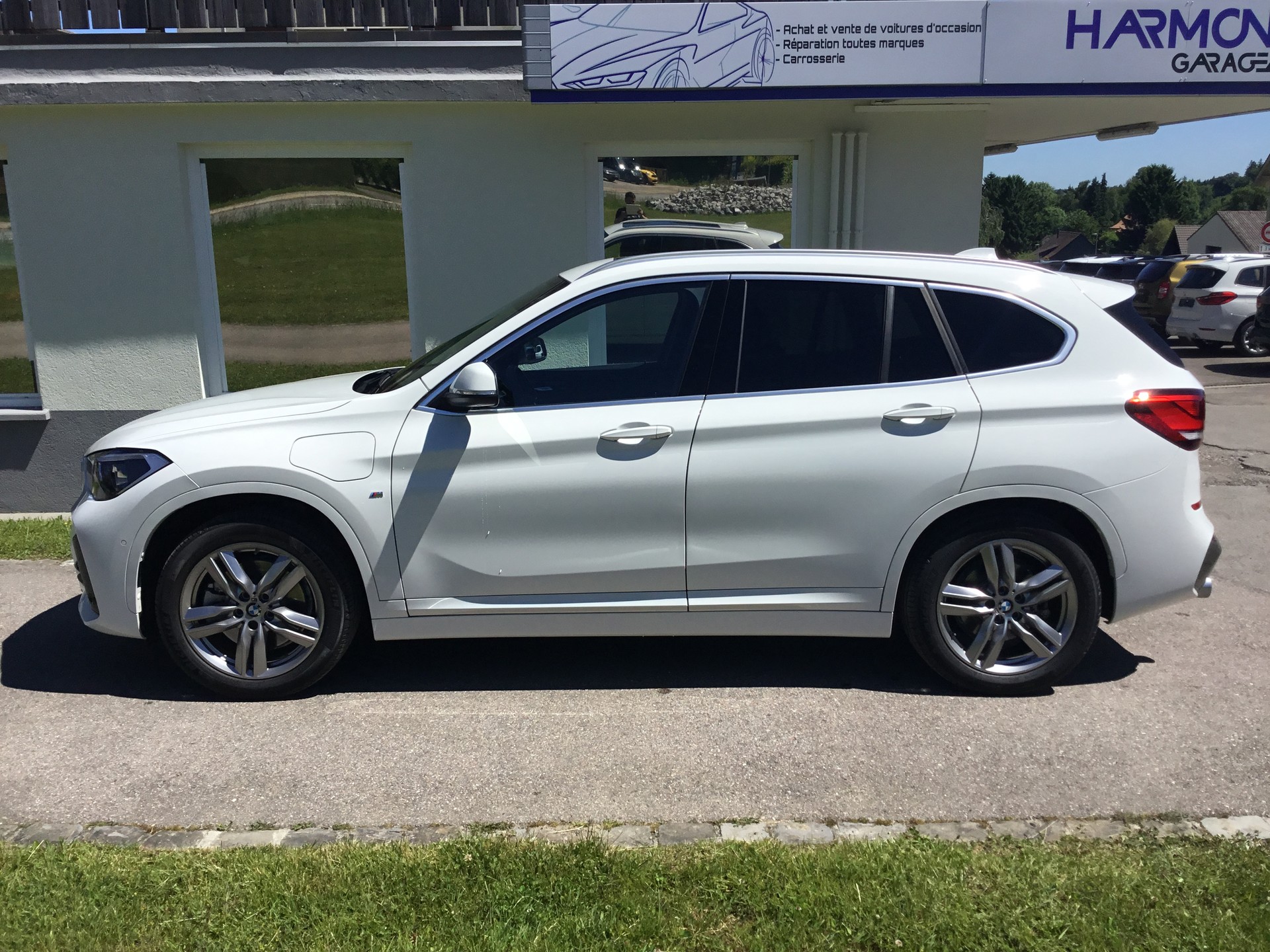 BMW X1 xDrive 25e M Sport Steptronic-image-3