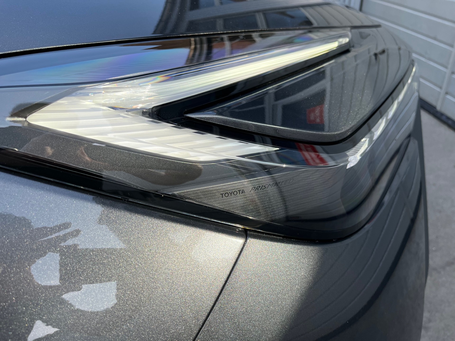 TOYOTA C-HR 2.0 PHEV CVT Swiss Edition-image-19