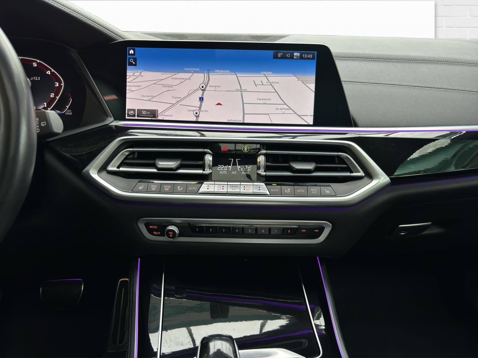 BMW X5 xDriveM50i-image-9
