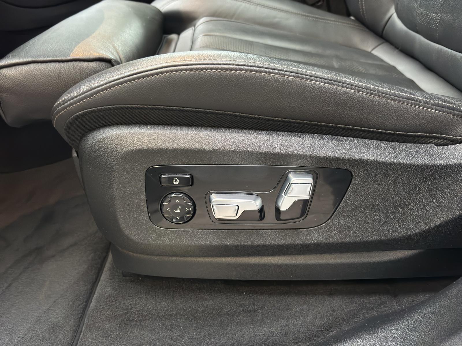 BMW X5 xDriveM50i-image-13