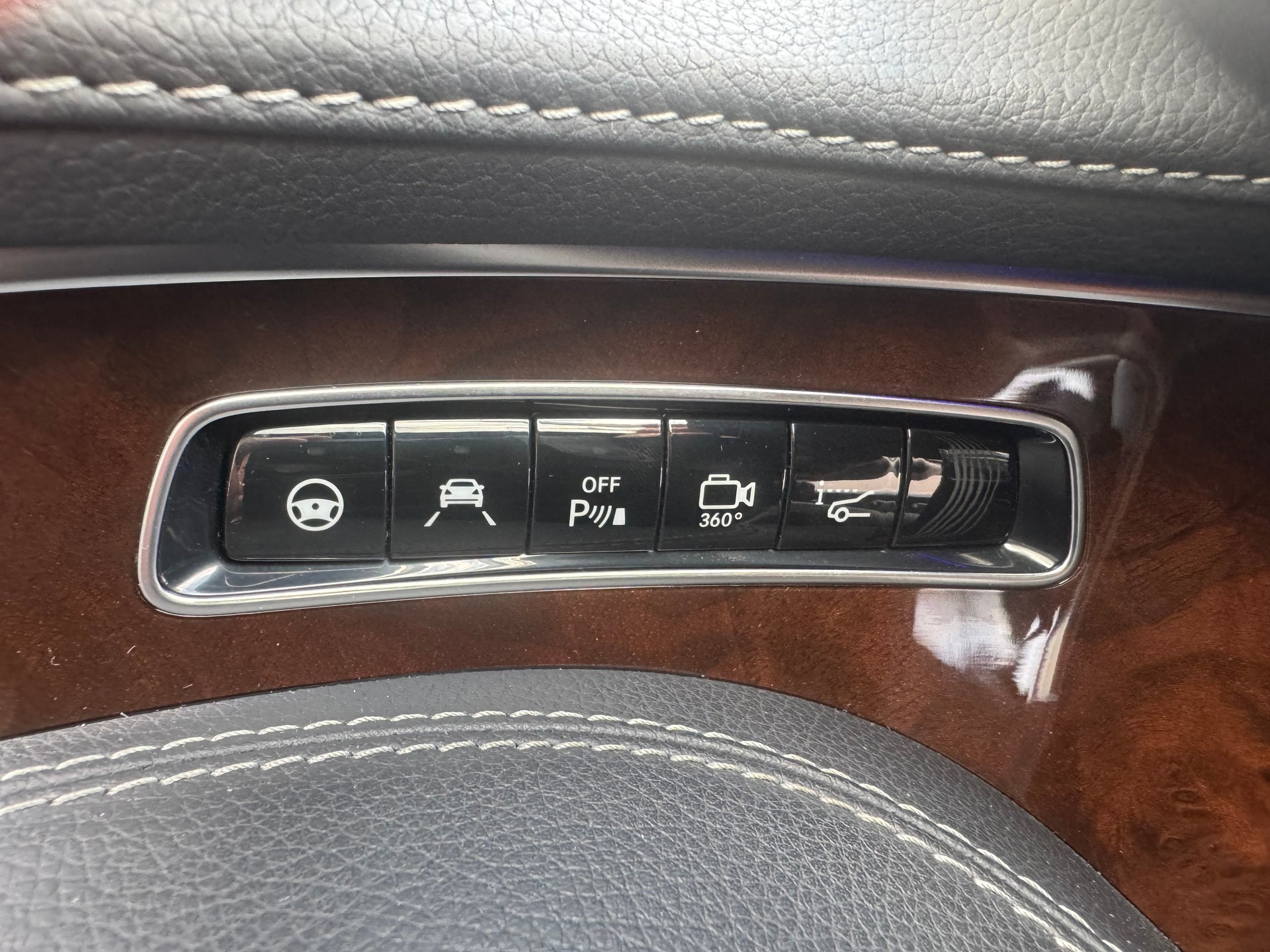 MERCEDES-BENZ S 500 Coupé 4Matic 7G-Tronic AMG Line-image-14