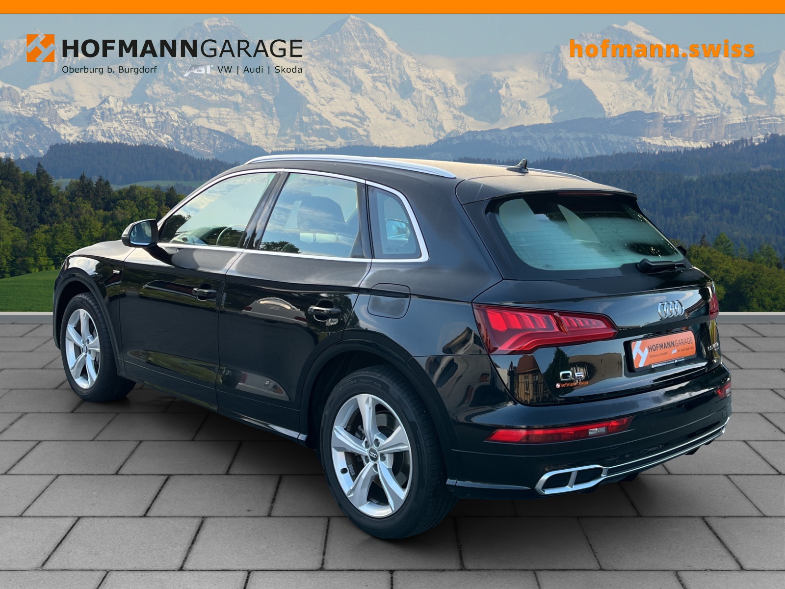 AUDI Q5 55 TFSI e sport quattro-showroom-element-2