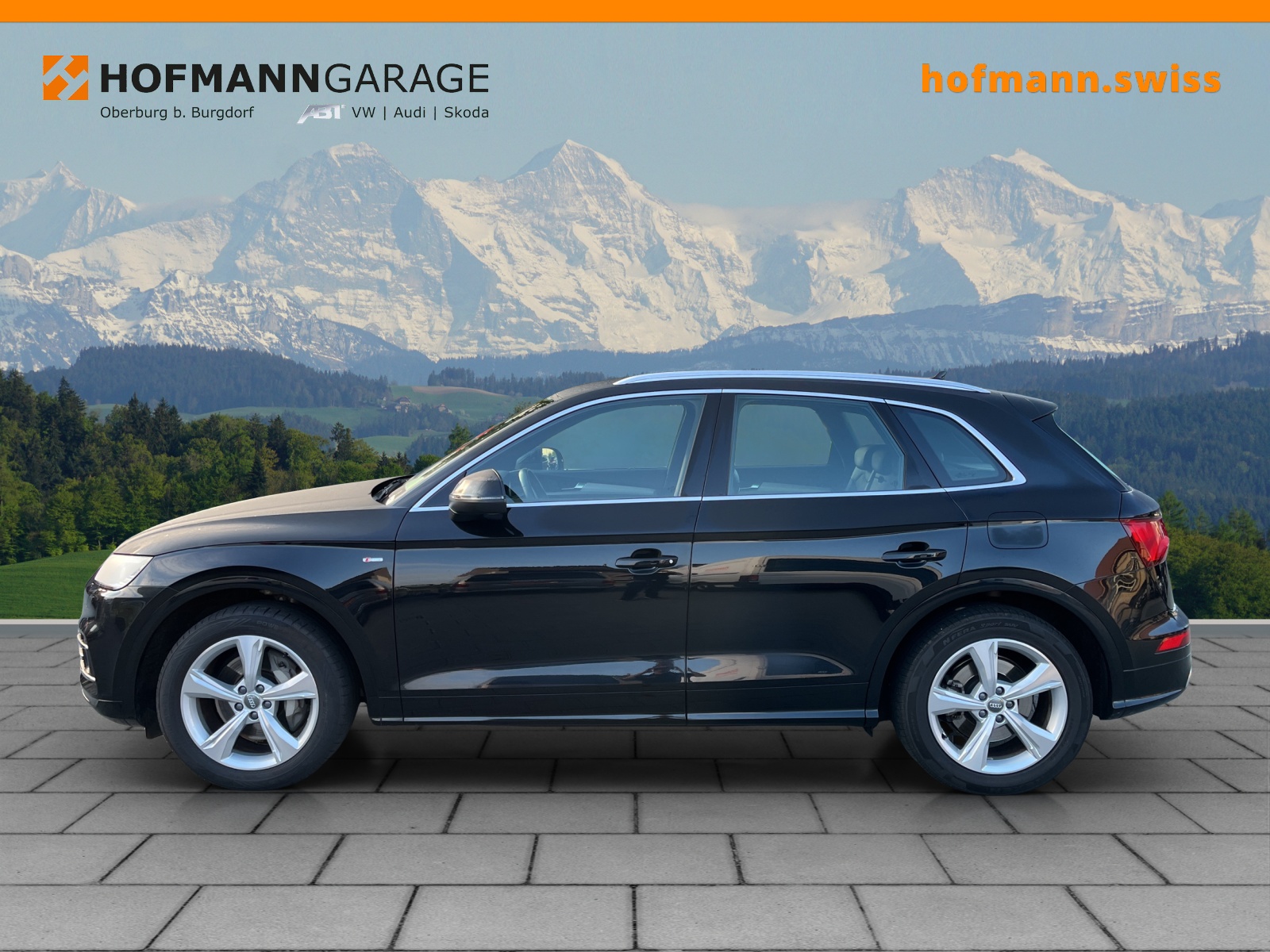 AUDI Q5 55 TFSI e sport quattro-showroom-element-1