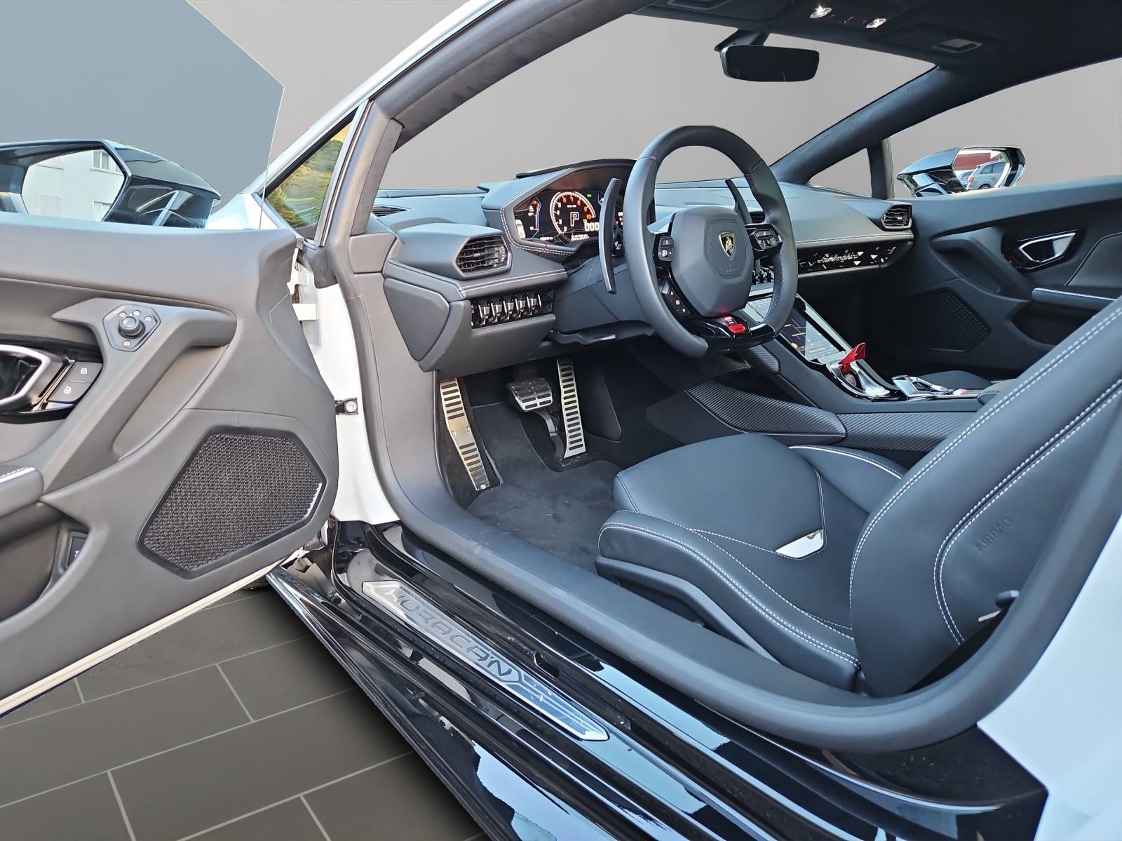 LAMBORGHINI Huracan EVO Coupé DCT-image-8
