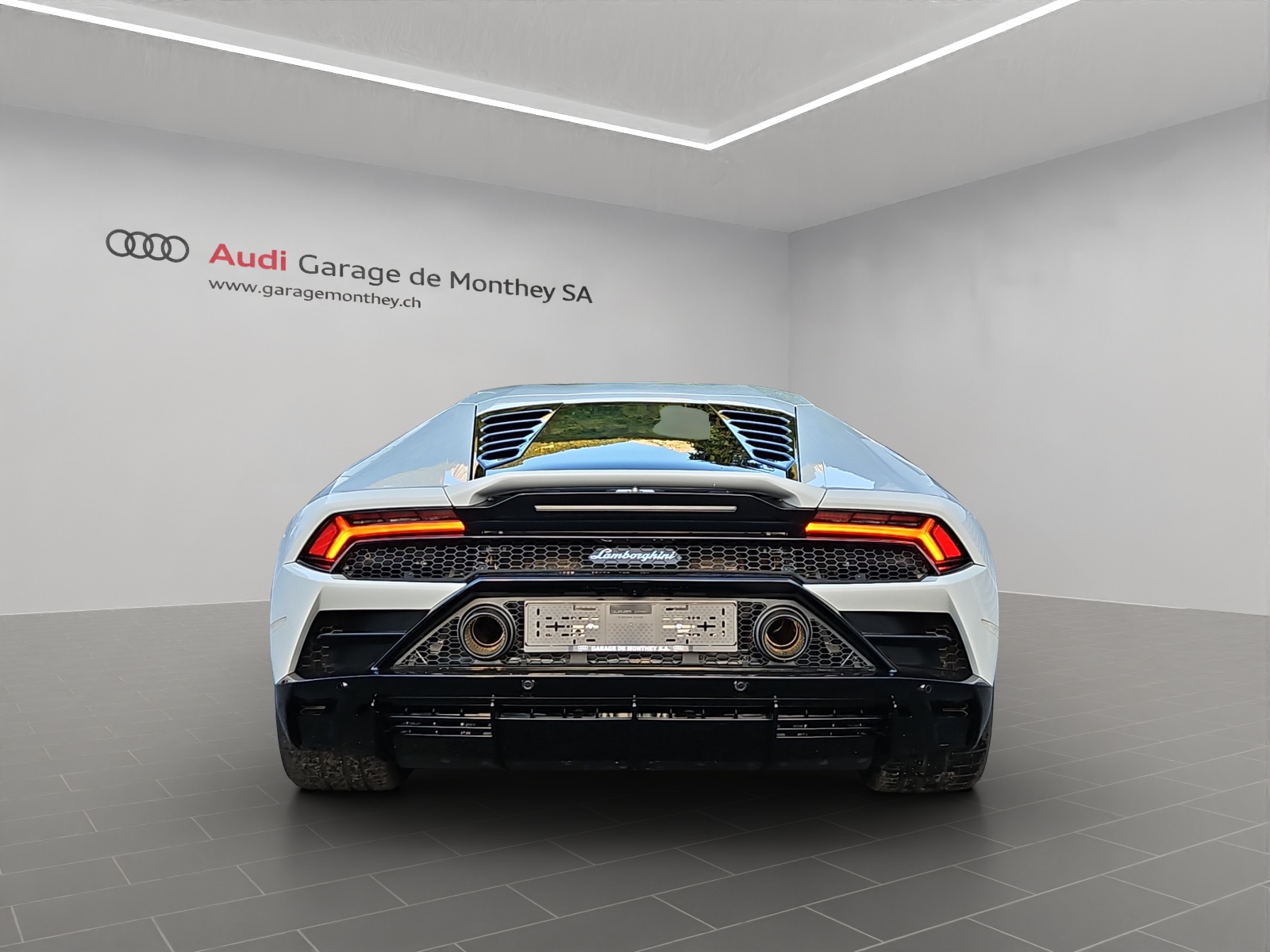 LAMBORGHINI Huracan EVO Coupé DCT-image-4