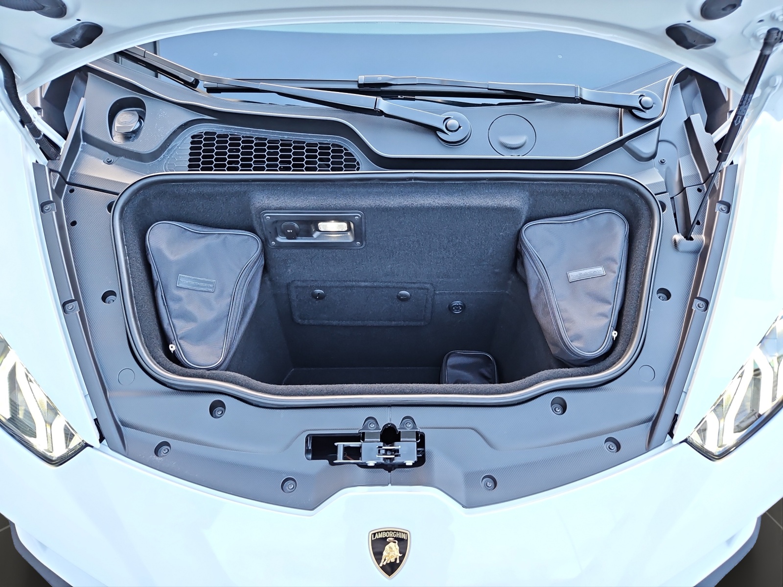LAMBORGHINI Huracan EVO Coupé DCT-image-15