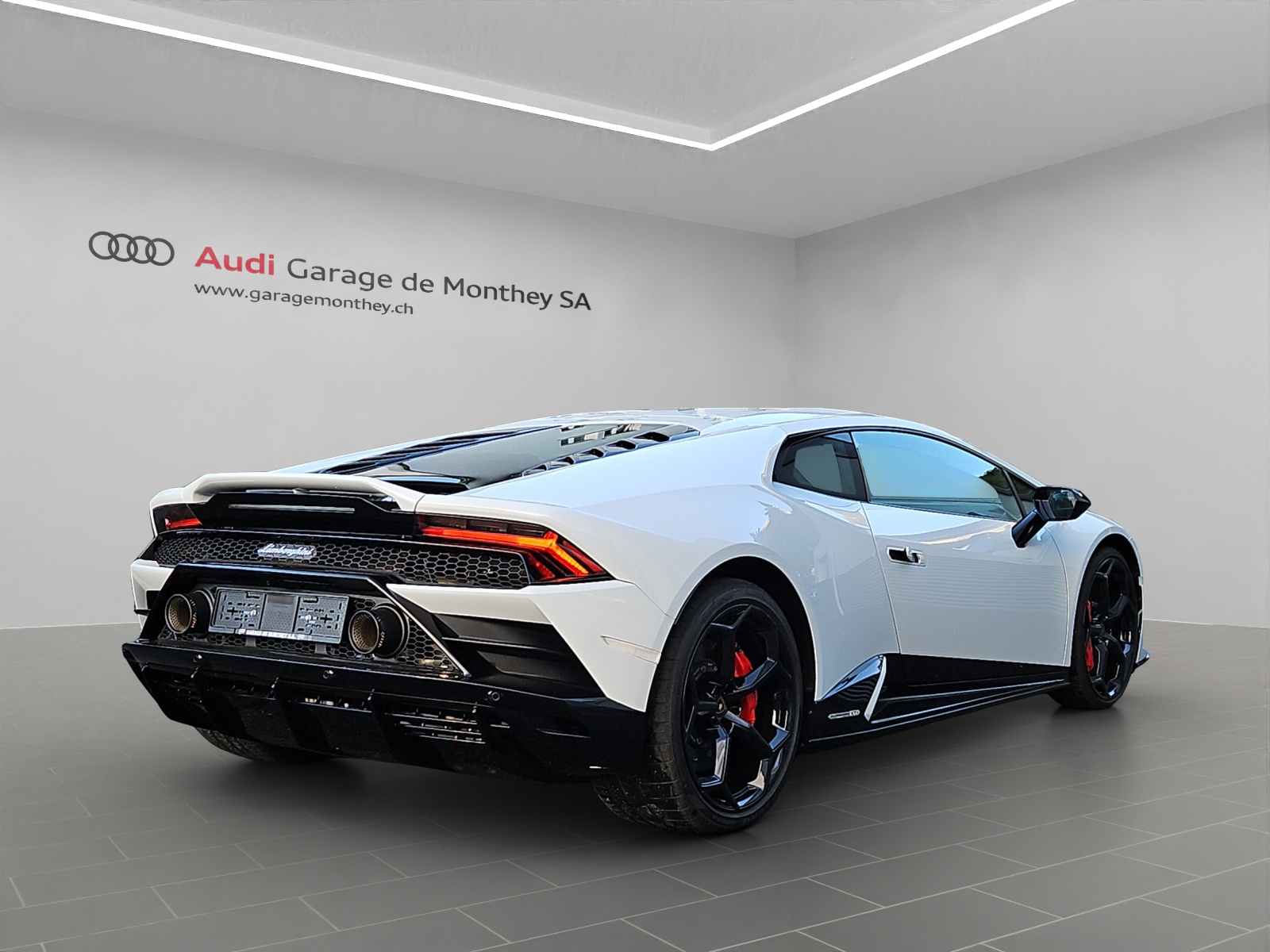 LAMBORGHINI Huracan EVO Coupé DCT-image-3