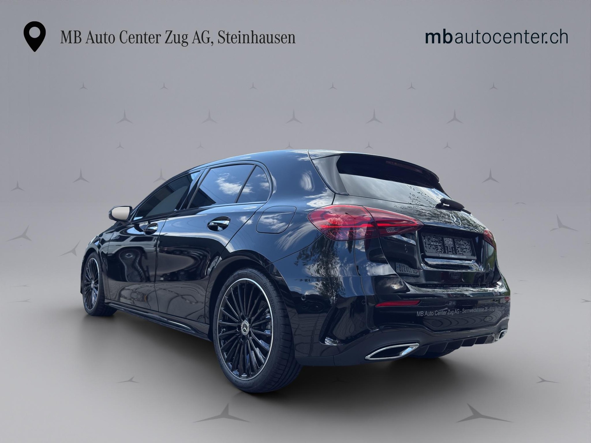 MERCEDES-BENZ A 200 AMG Line-image-2