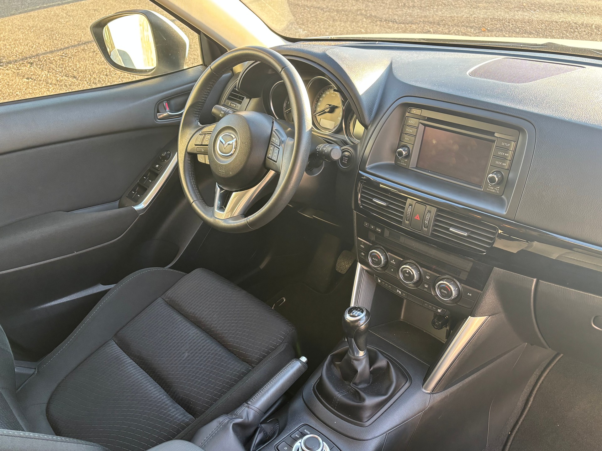 MAZDA CX-5 2.2 D Ambition FWD-image-15