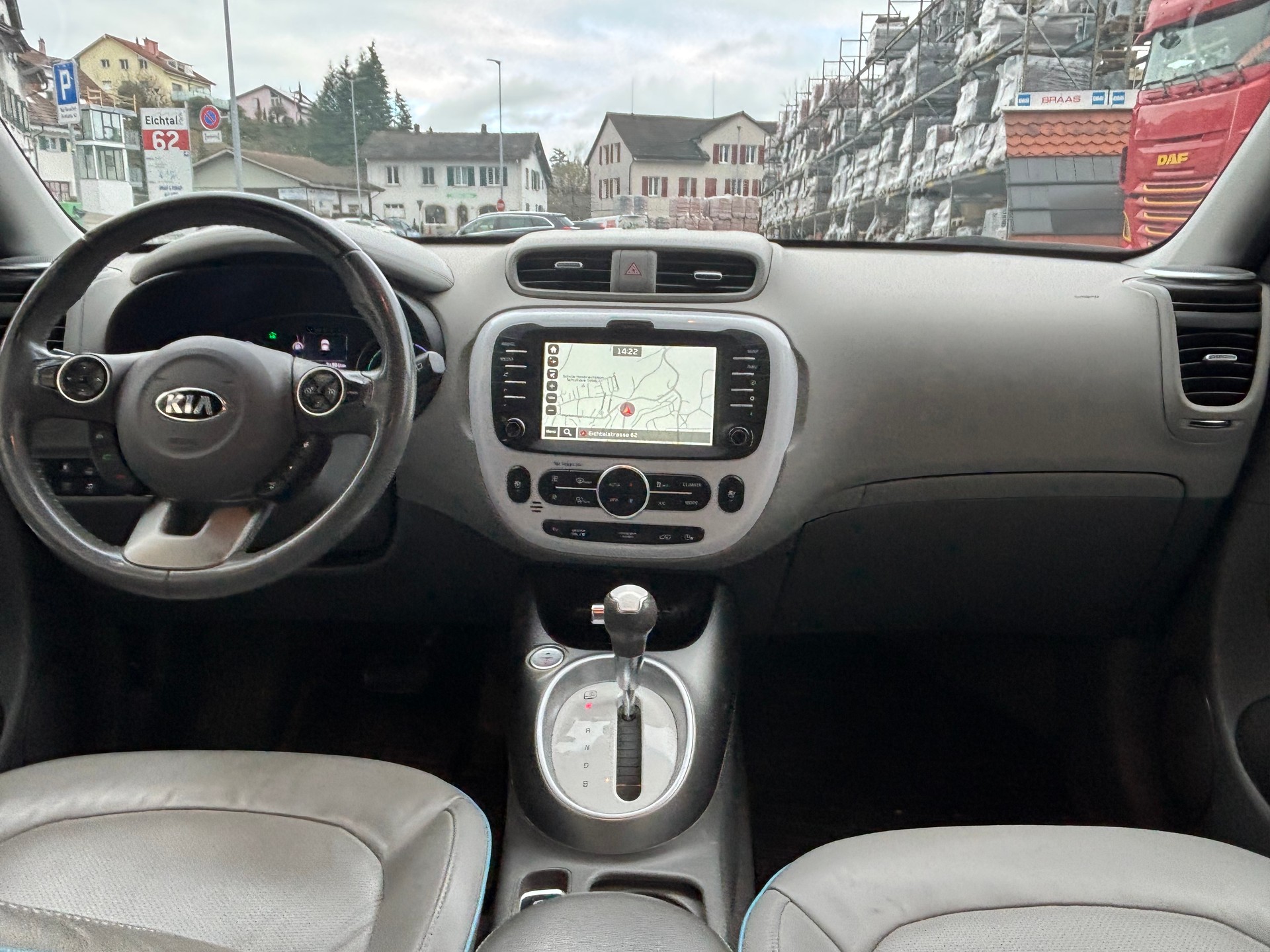 KIA Soul EV Trend-image-8