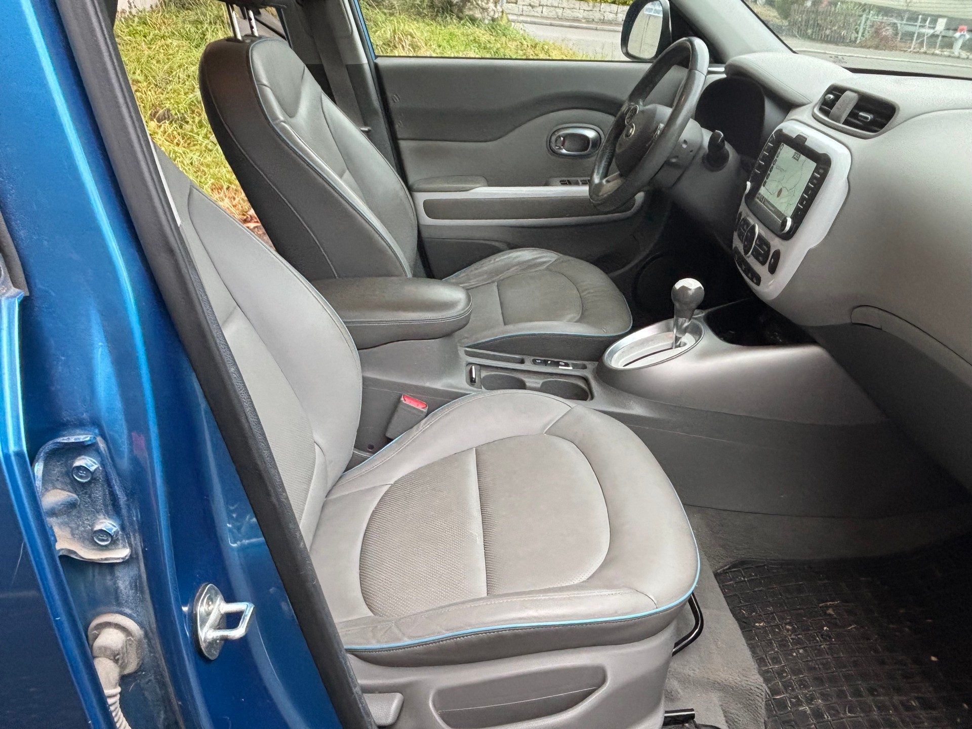 KIA Soul EV Trend-image-12