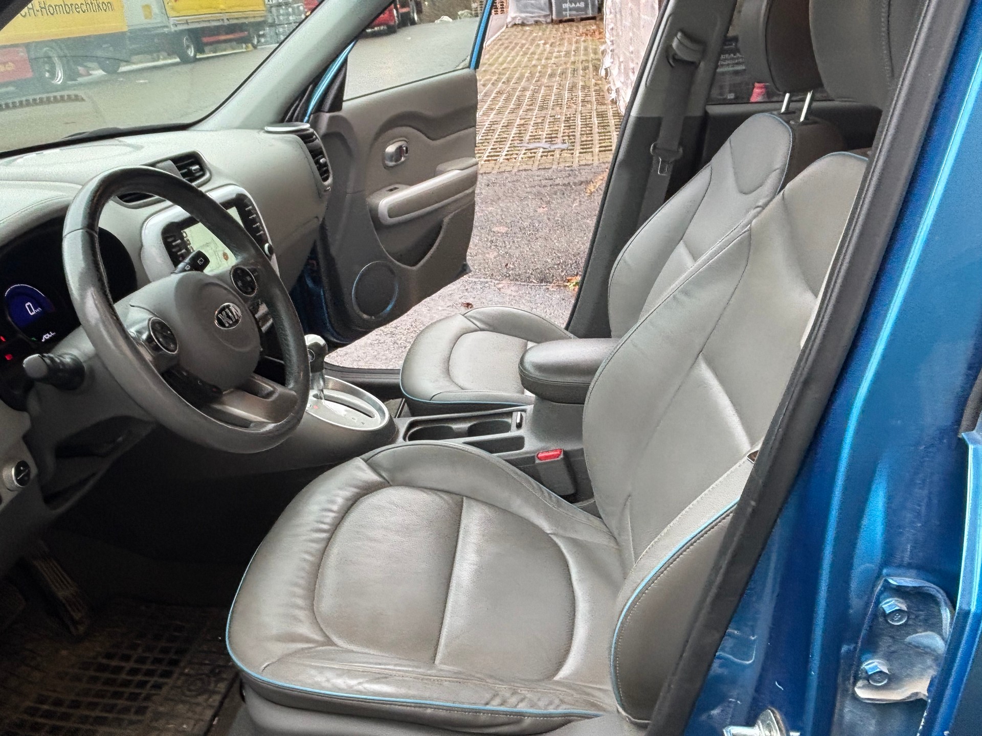 KIA Soul EV Trend-image-11