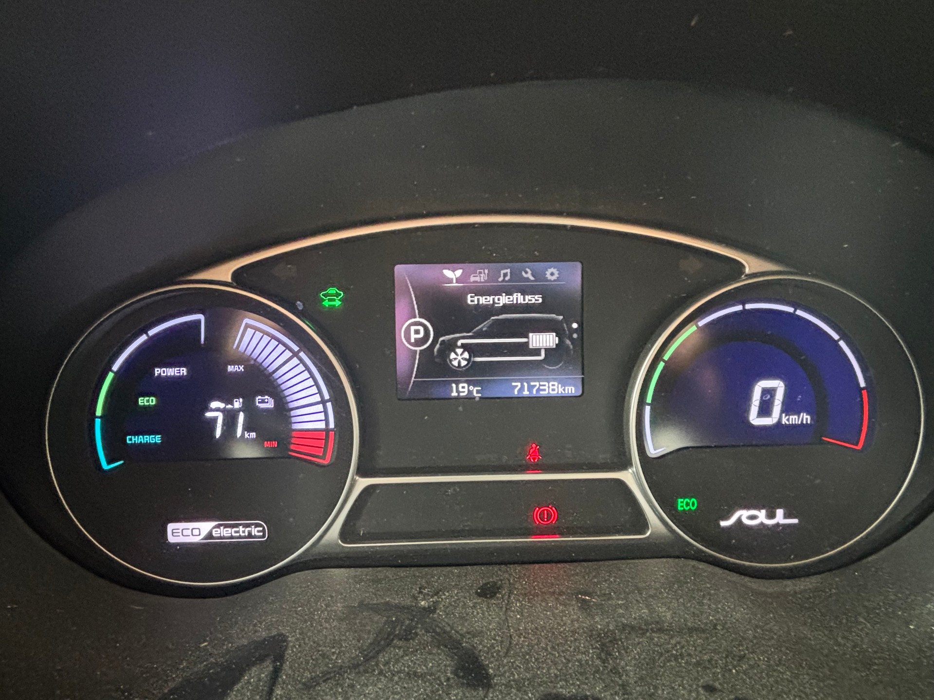 KIA Soul EV Trend-image-7