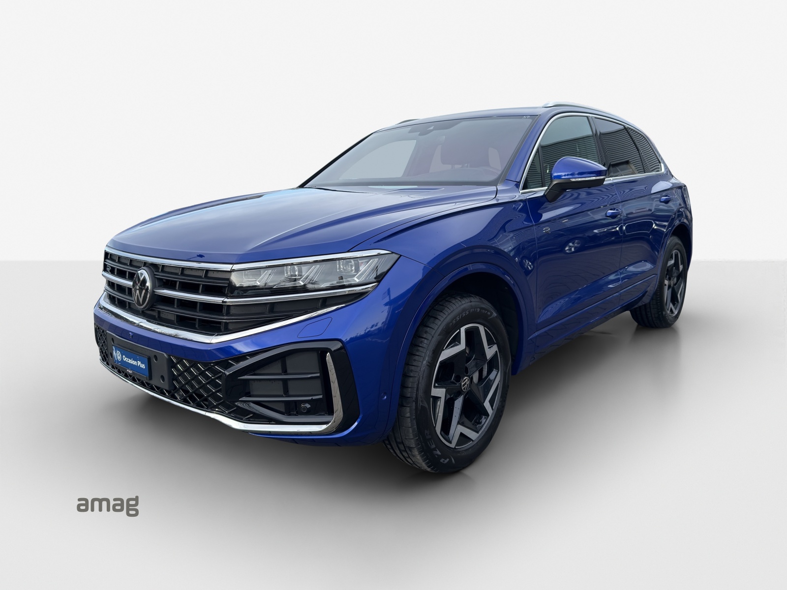 VW Touareg 3.0 TDI R-Line Tiptronic-image-0