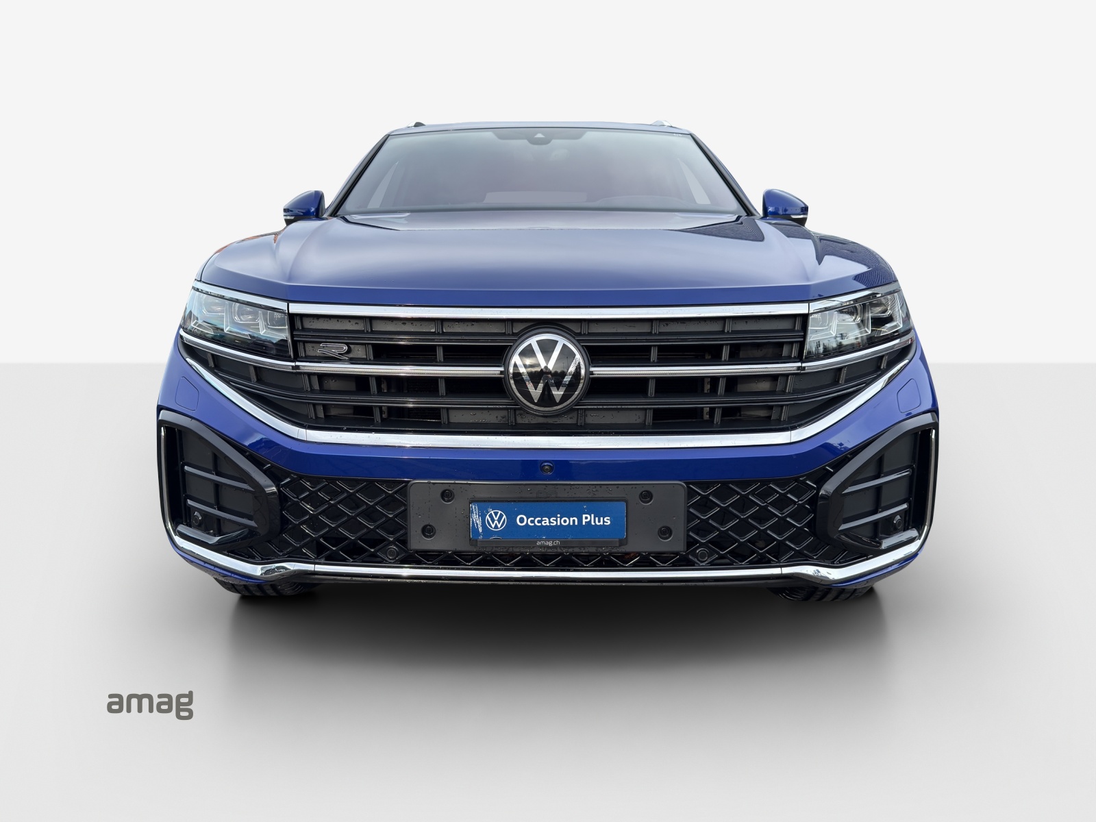 VW Touareg 3.0 TDI R-Line Tiptronic-image-6
