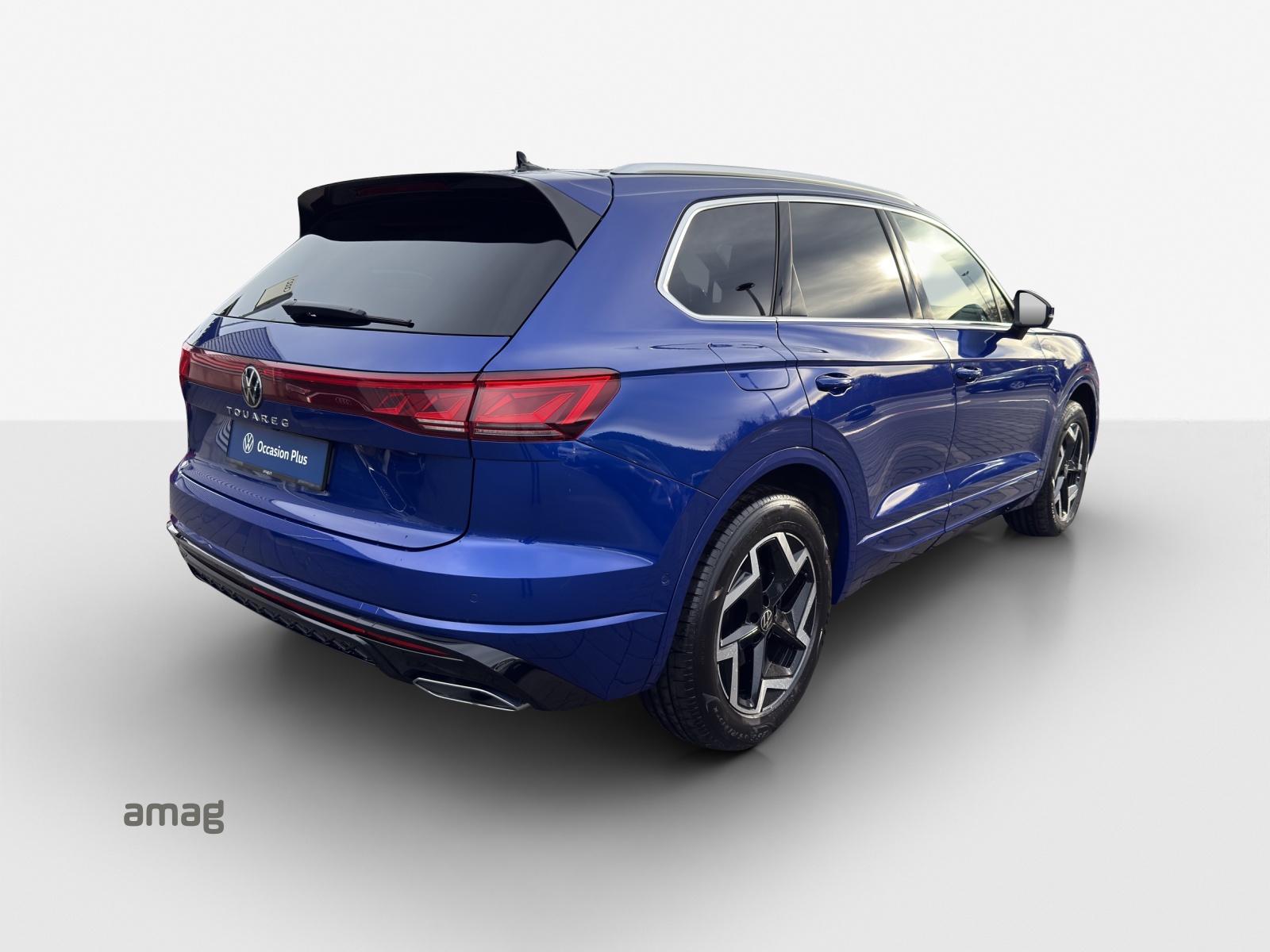 VW Touareg 3.0 TDI R-Line Tiptronic-image-4