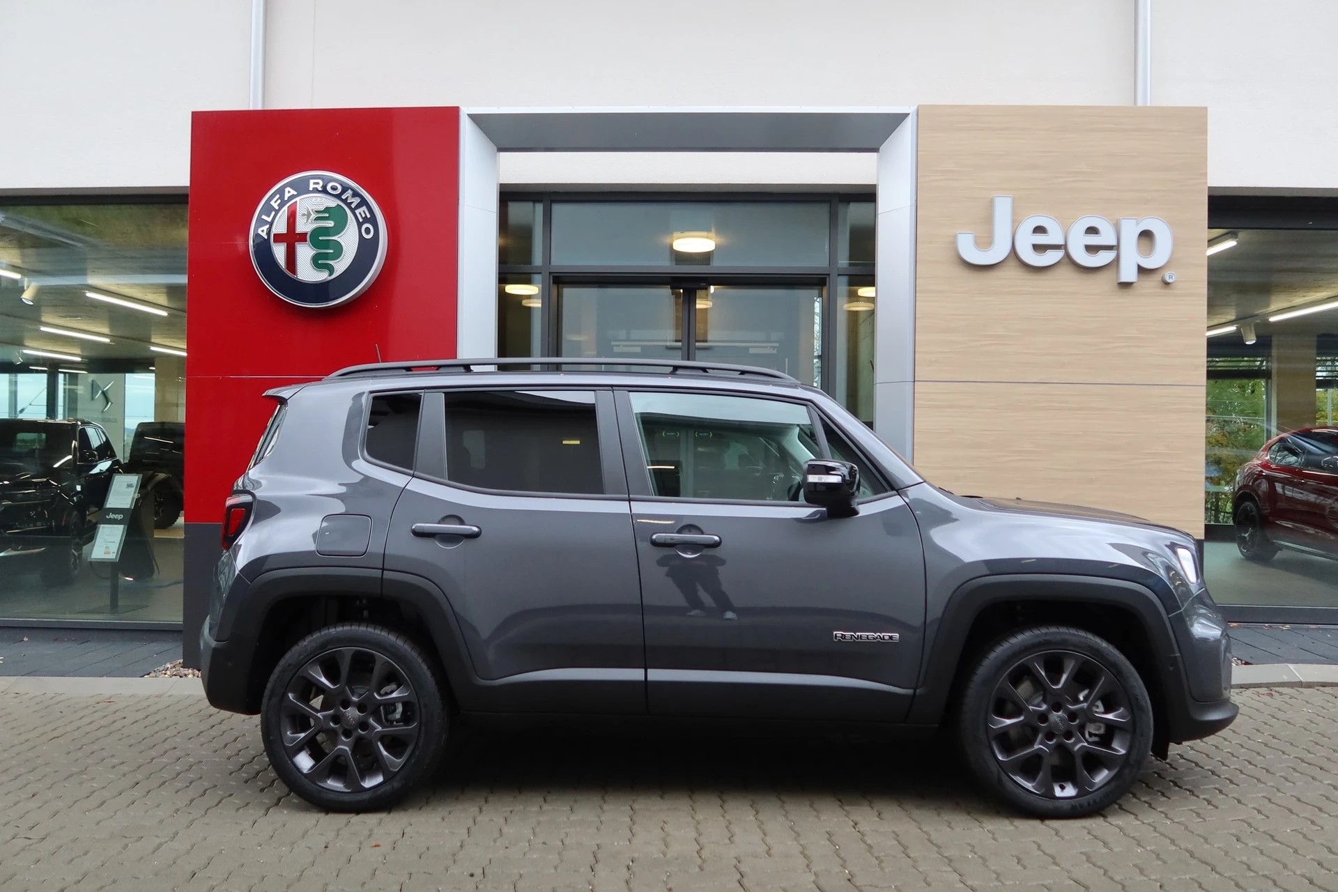 JEEP Renegade 1.3PHEV SLimPAWD-image-0
