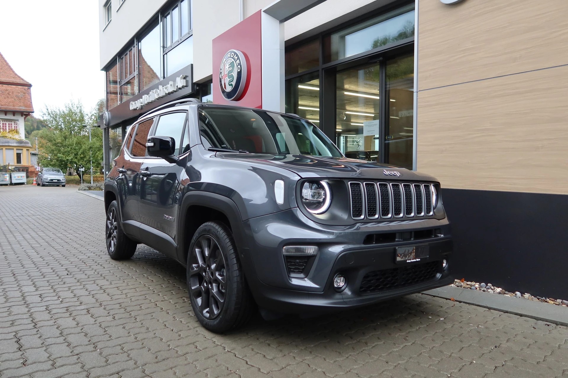 JEEP Renegade 1.3PHEV SLimPAWD-image-3