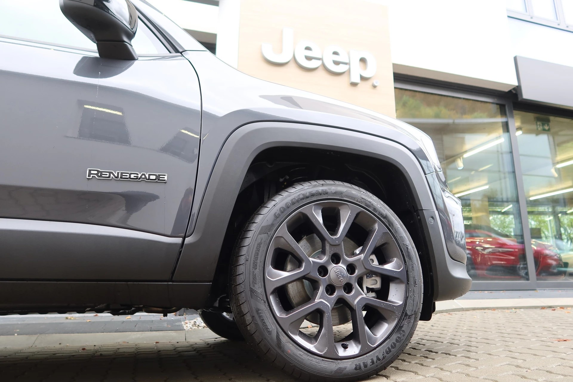 JEEP Renegade 1.3PHEV SLimPAWD-image-7