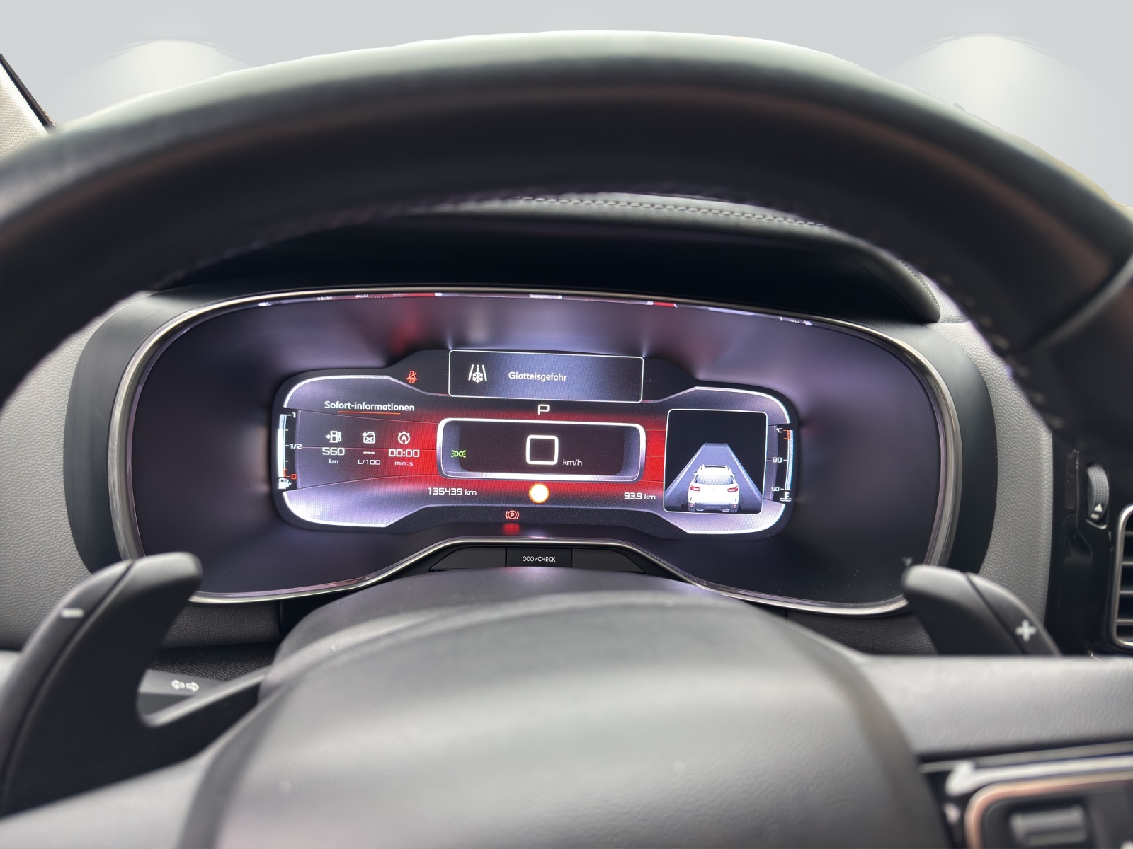 CITROEN C5 Aircross 1.6i PureTech Shine EAT8-image-7