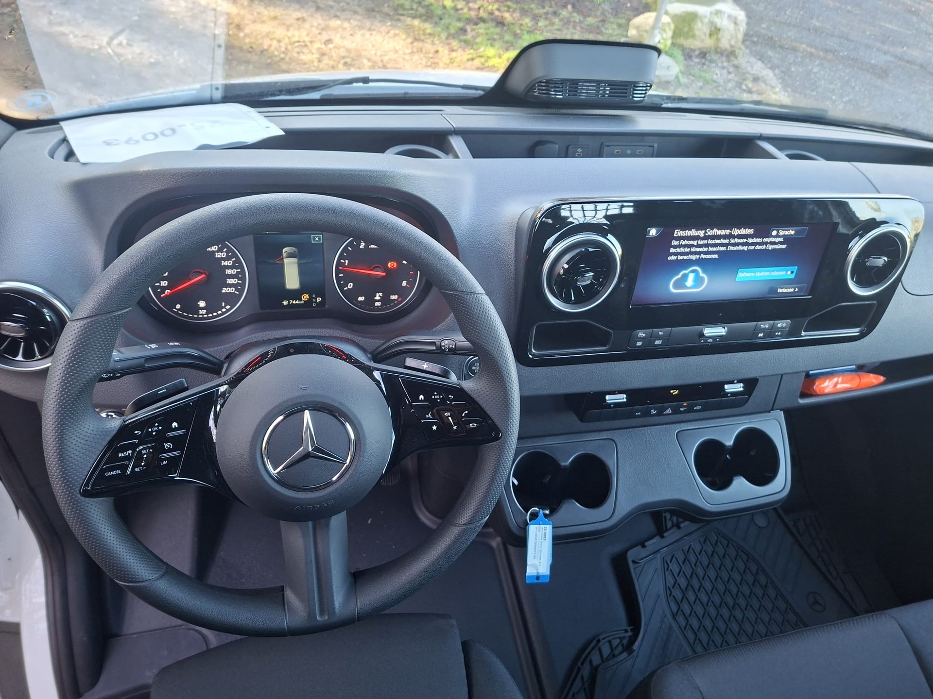MERCEDES-BENZ Sprinter 317 CDI Standard 9G-TRONIC-image-11