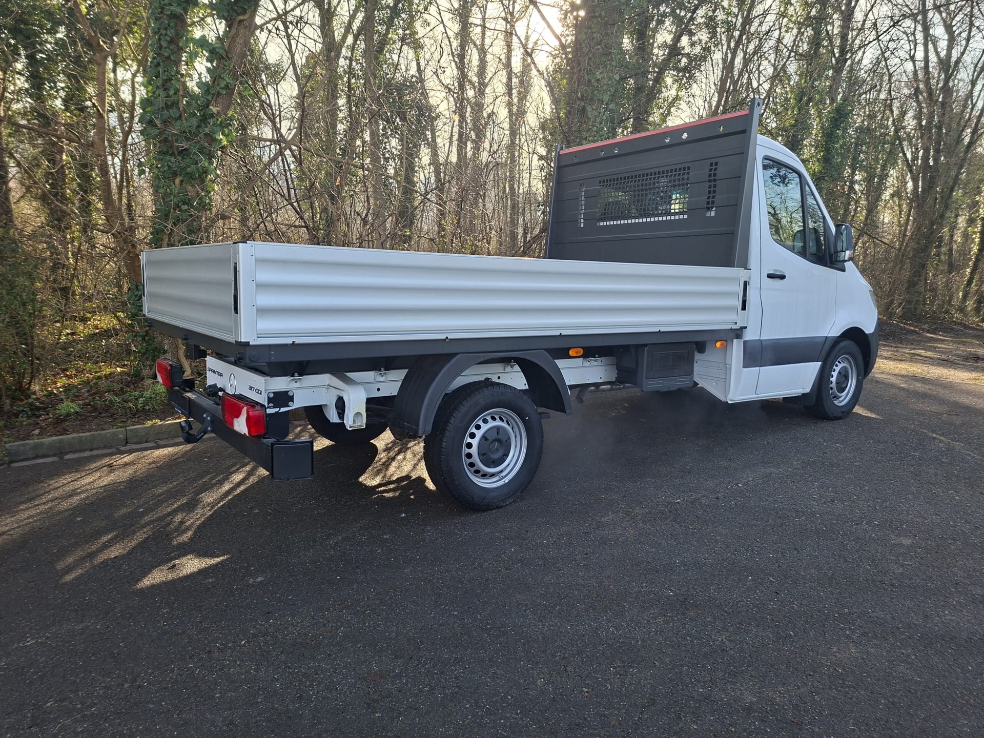 MERCEDES-BENZ Sprinter 317 CDI Standard 9G-TRONIC-showroom-element-1