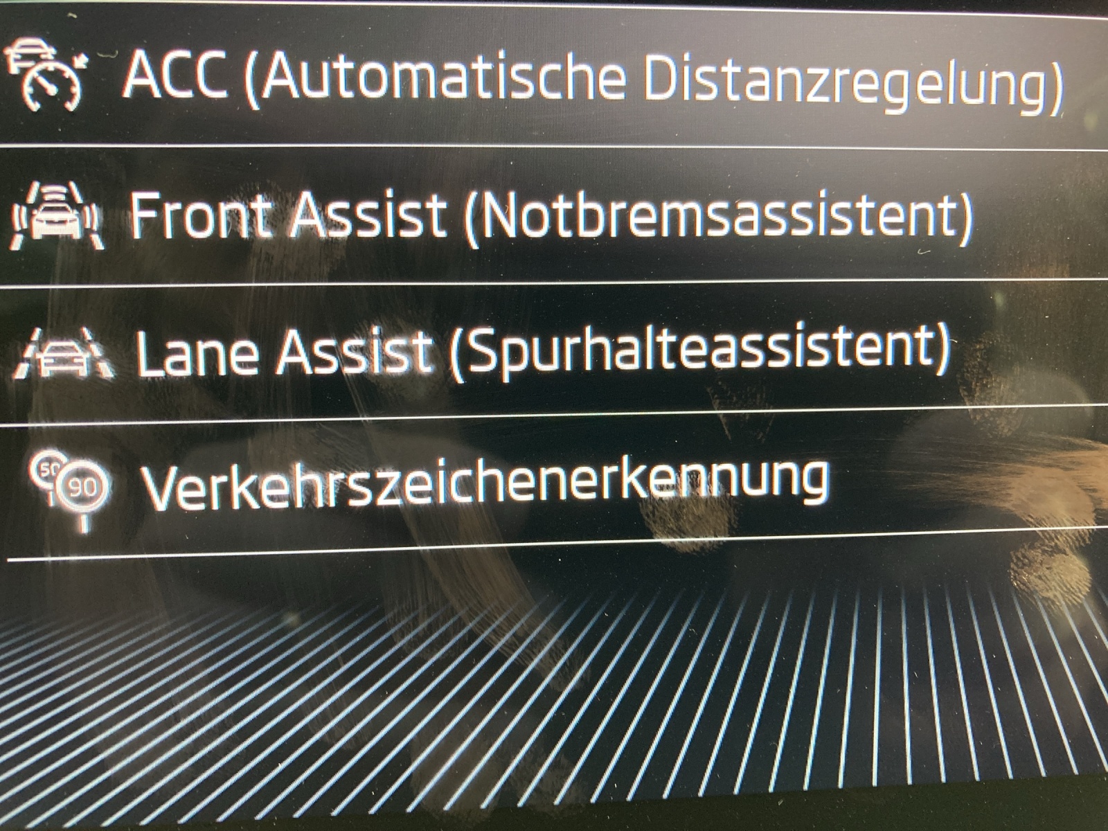 SKODA Scala 1.0 TSI Ambition DSG-image-14
