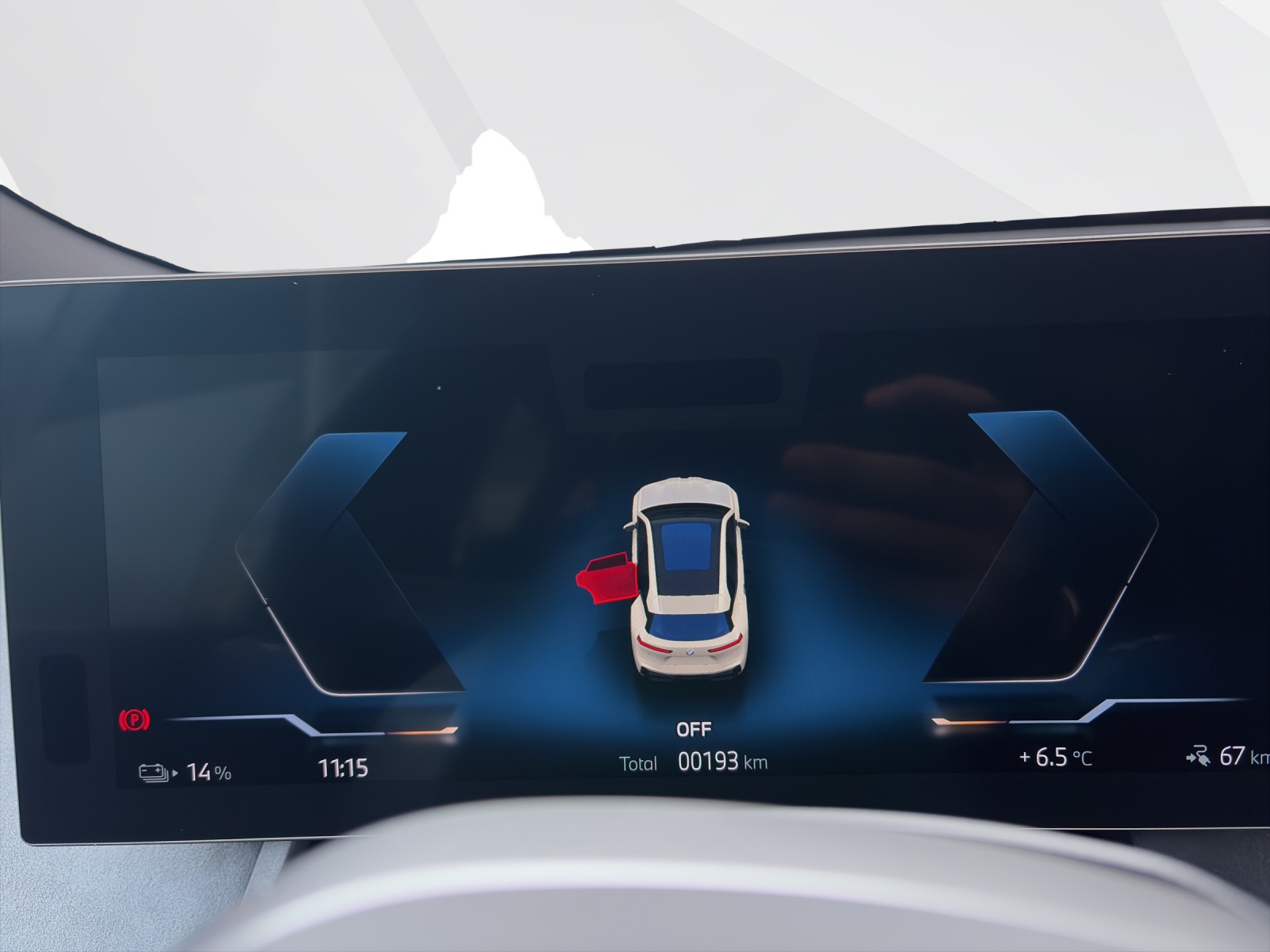 BMW iX xDrive45-image-12
