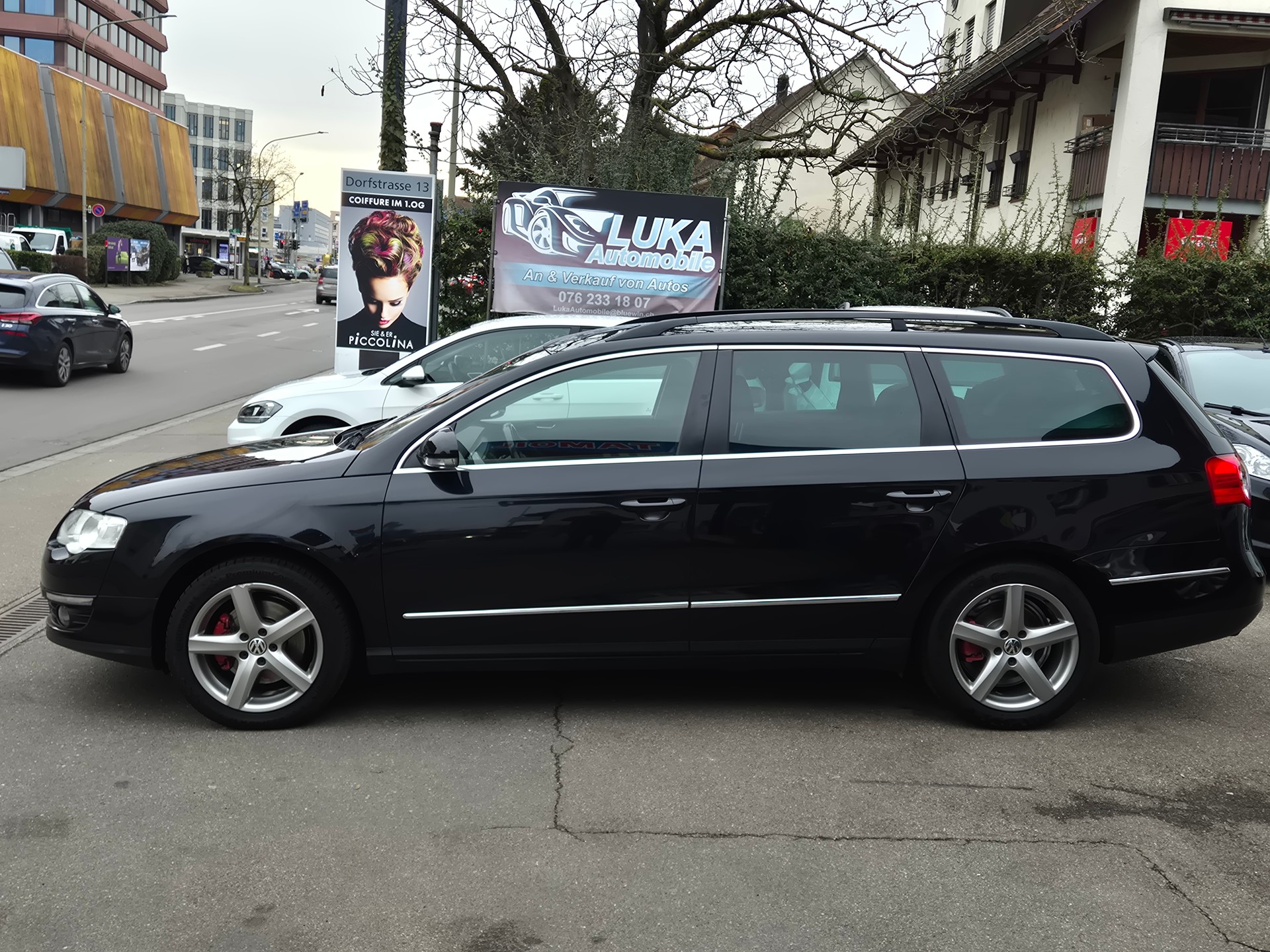 VW Passat Variant 2.0 FSI Highline-showroom-element-2