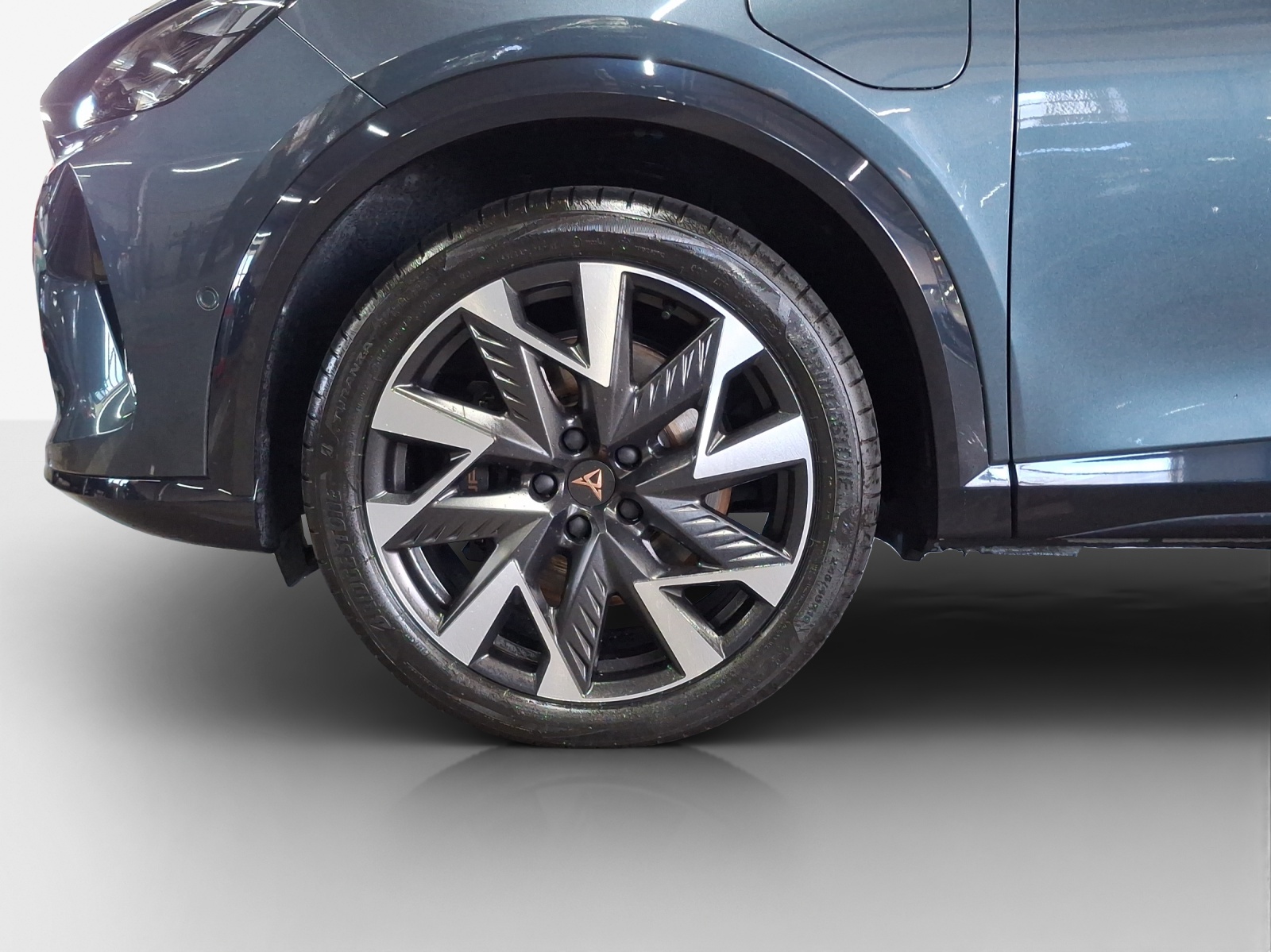 CUPRA Formentor 1.5 e-HYBRID pHEV VZ DSG-image-15