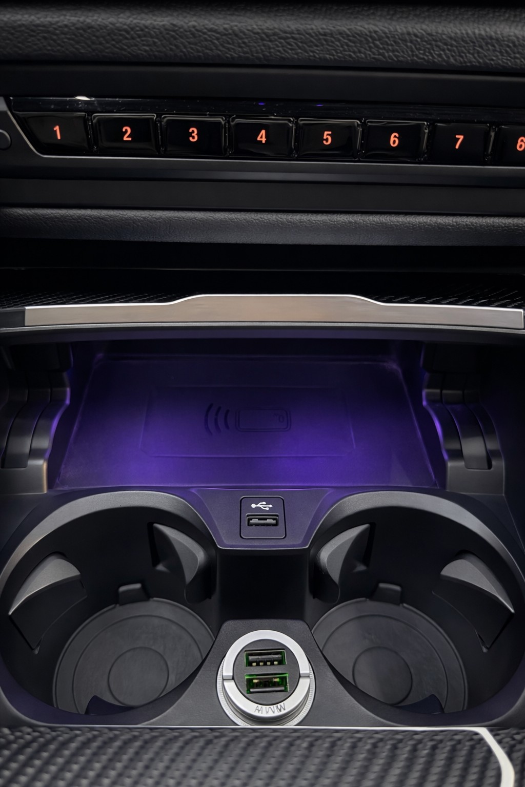 BMW M3 Competition M xDrive-image-22