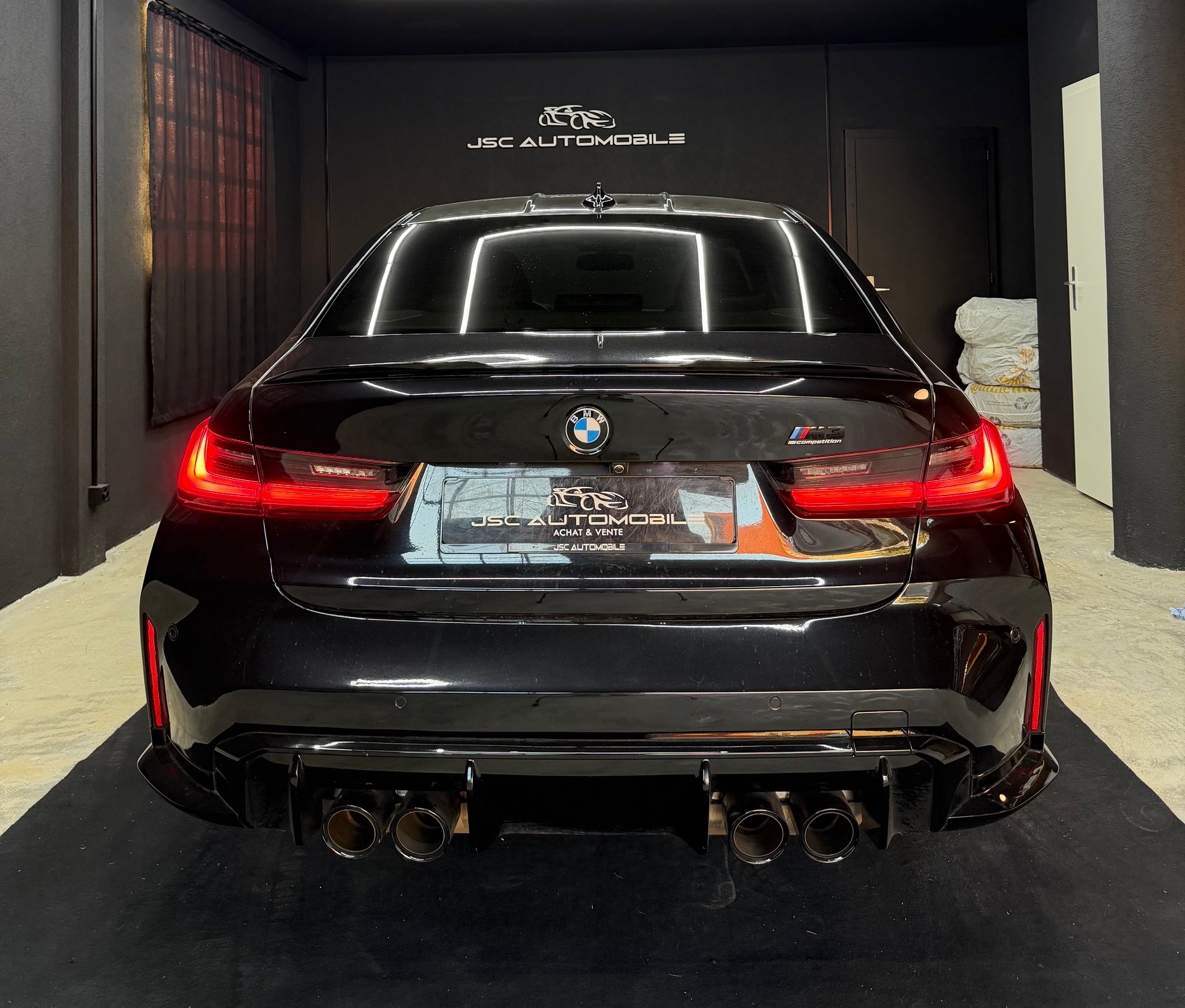 BMW M3 Competition M xDrive-image-5