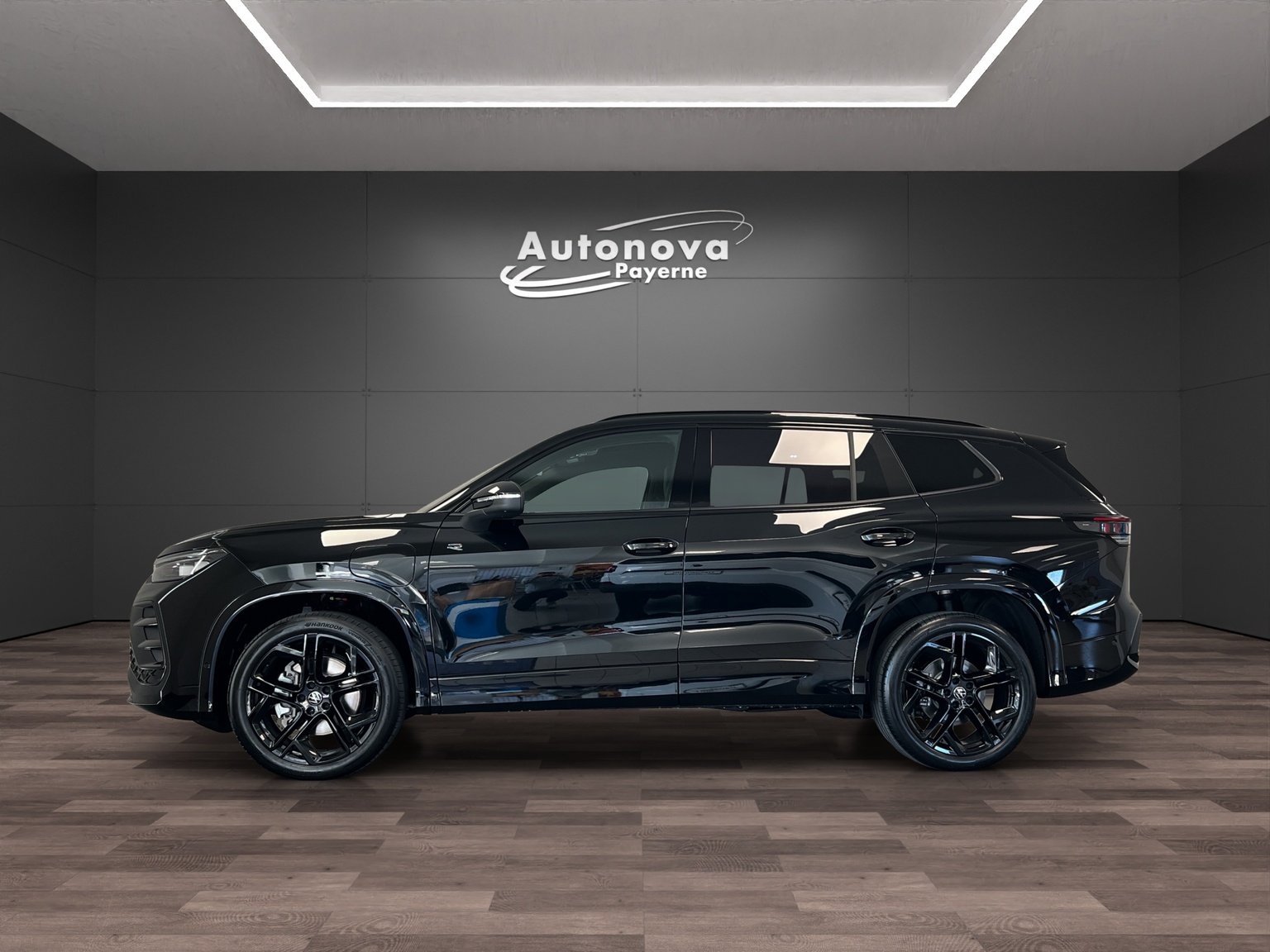 VW Tayron 1.5 TSI evo2 eHybrid R-Line DSG-image-2