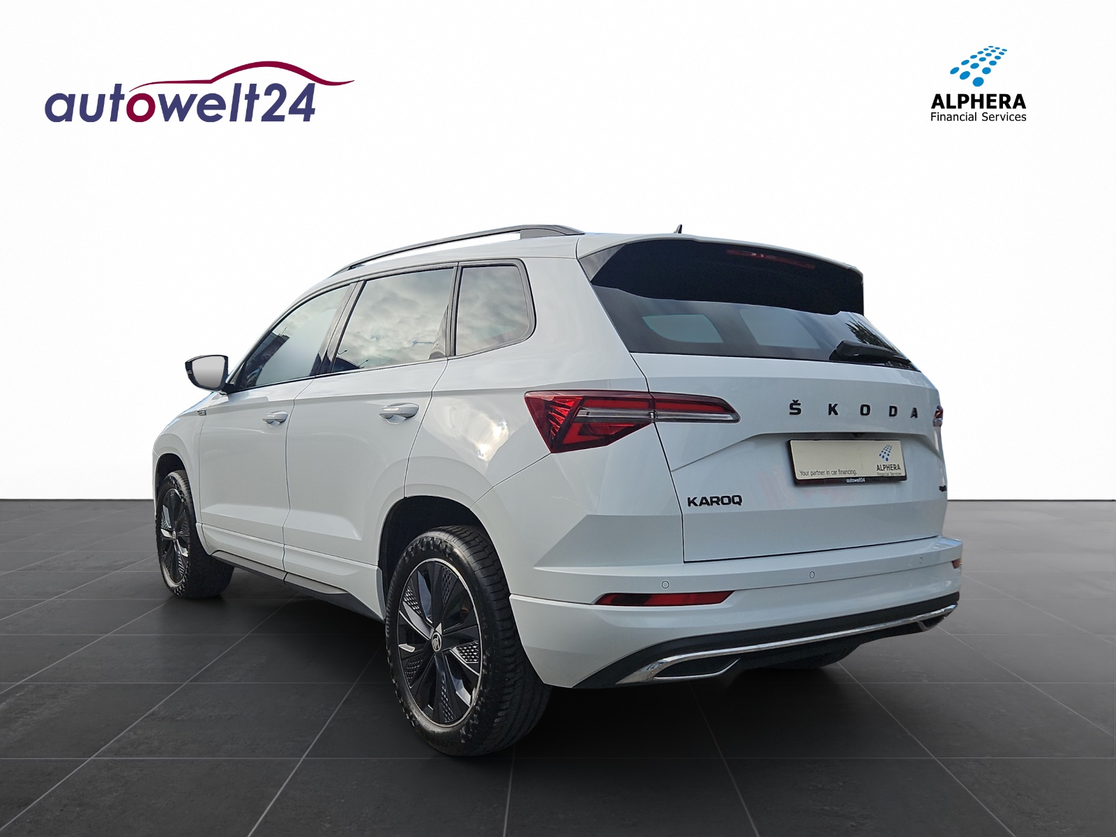 SKODA Karoq 2.0 TDI CR Sport Line 4x4 DSG-image-6