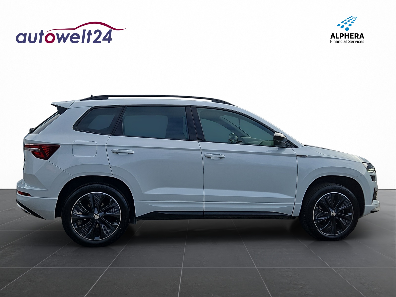 SKODA Karoq 2.0 TDI CR Sport Line 4x4 DSG-image-3