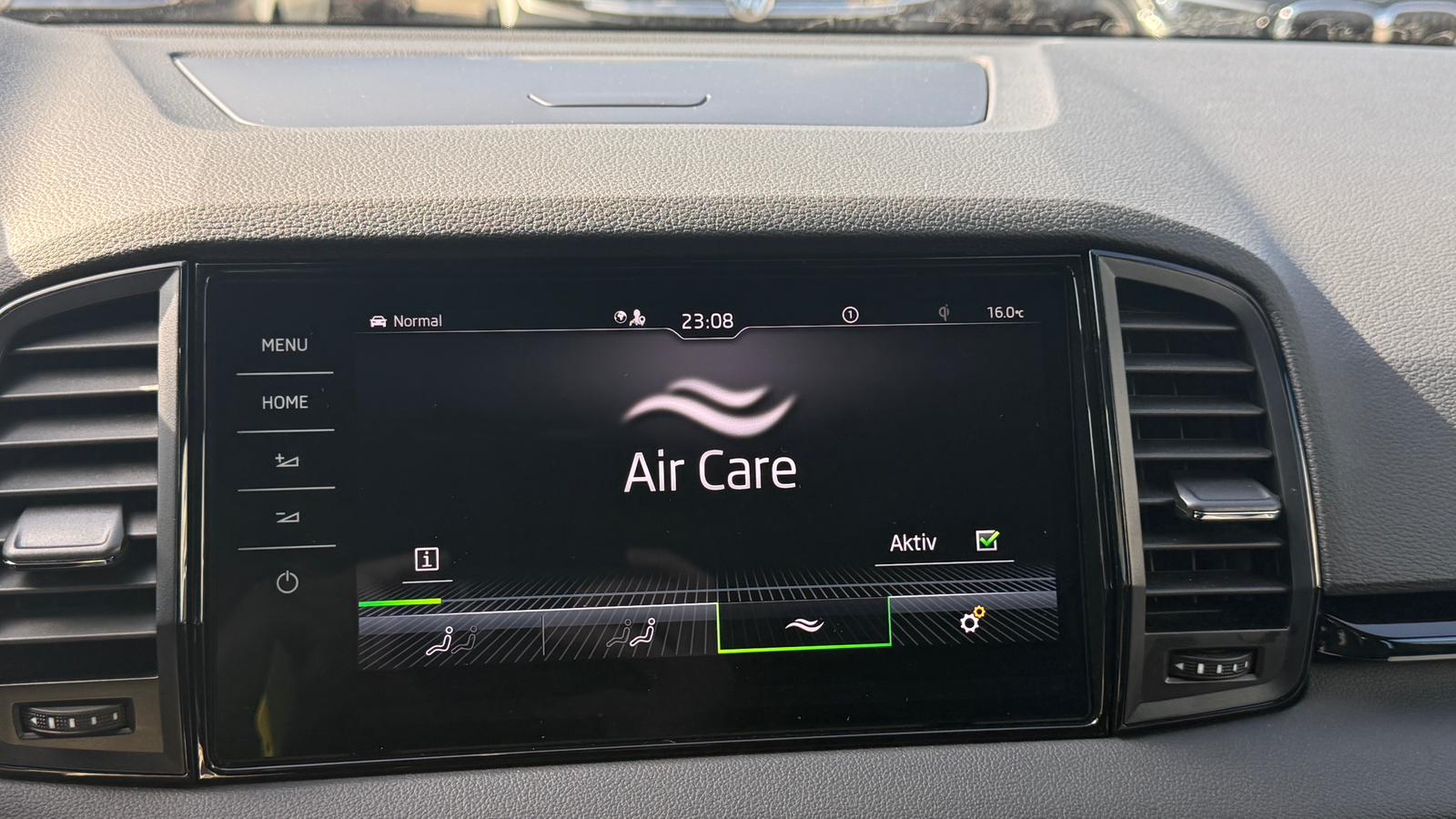 SKODA Karoq 2.0 TDI CR Sport Line 4x4 DSG-image-36