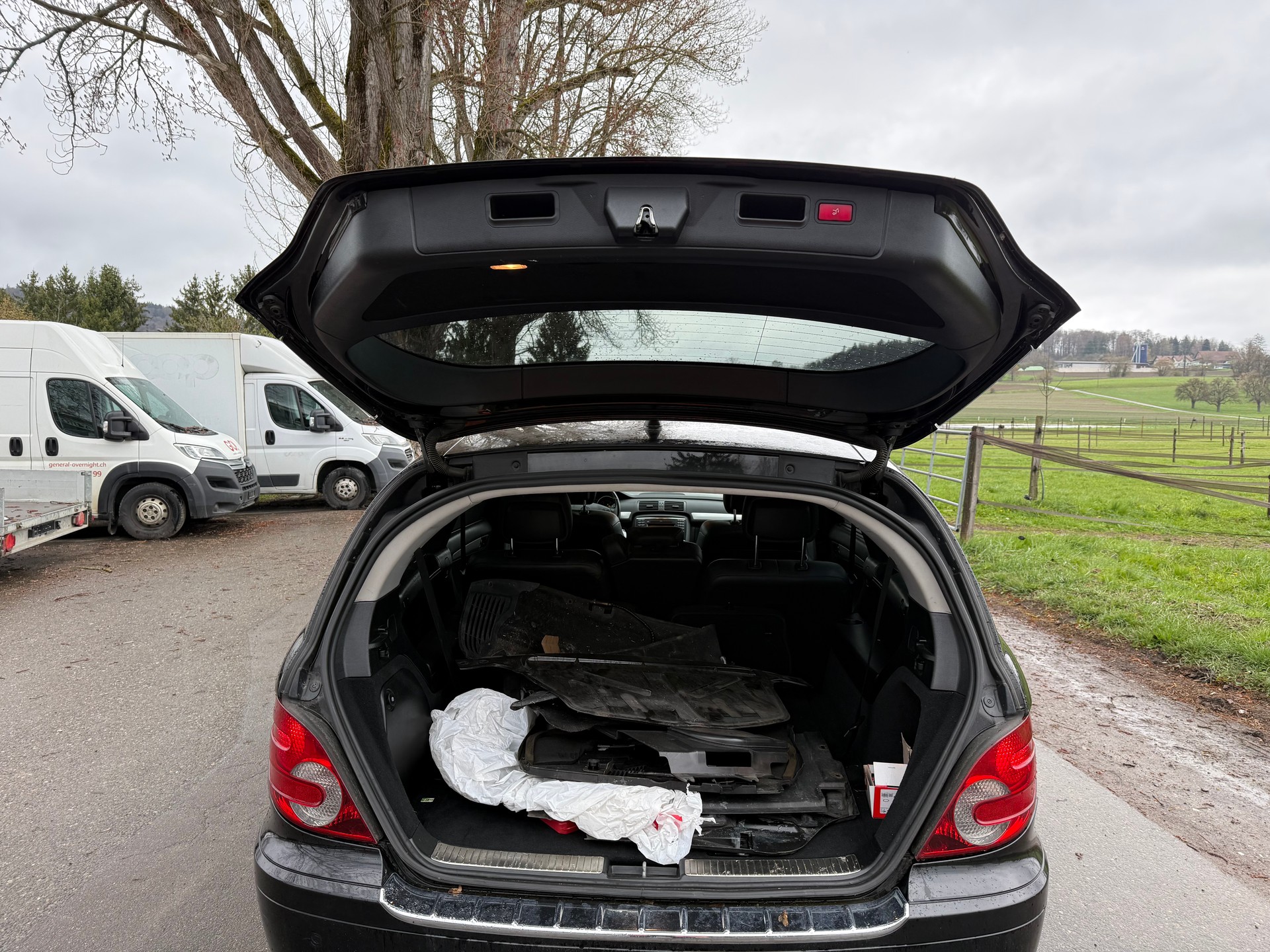 MERCEDES-BENZ R 350 BlueTEC L 4Matic 7G-Tronic-image-10