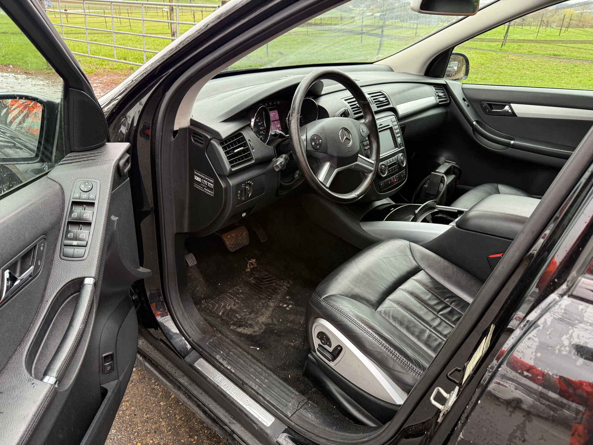 MERCEDES-BENZ R 350 BlueTEC L 4Matic 7G-Tronic-image-11