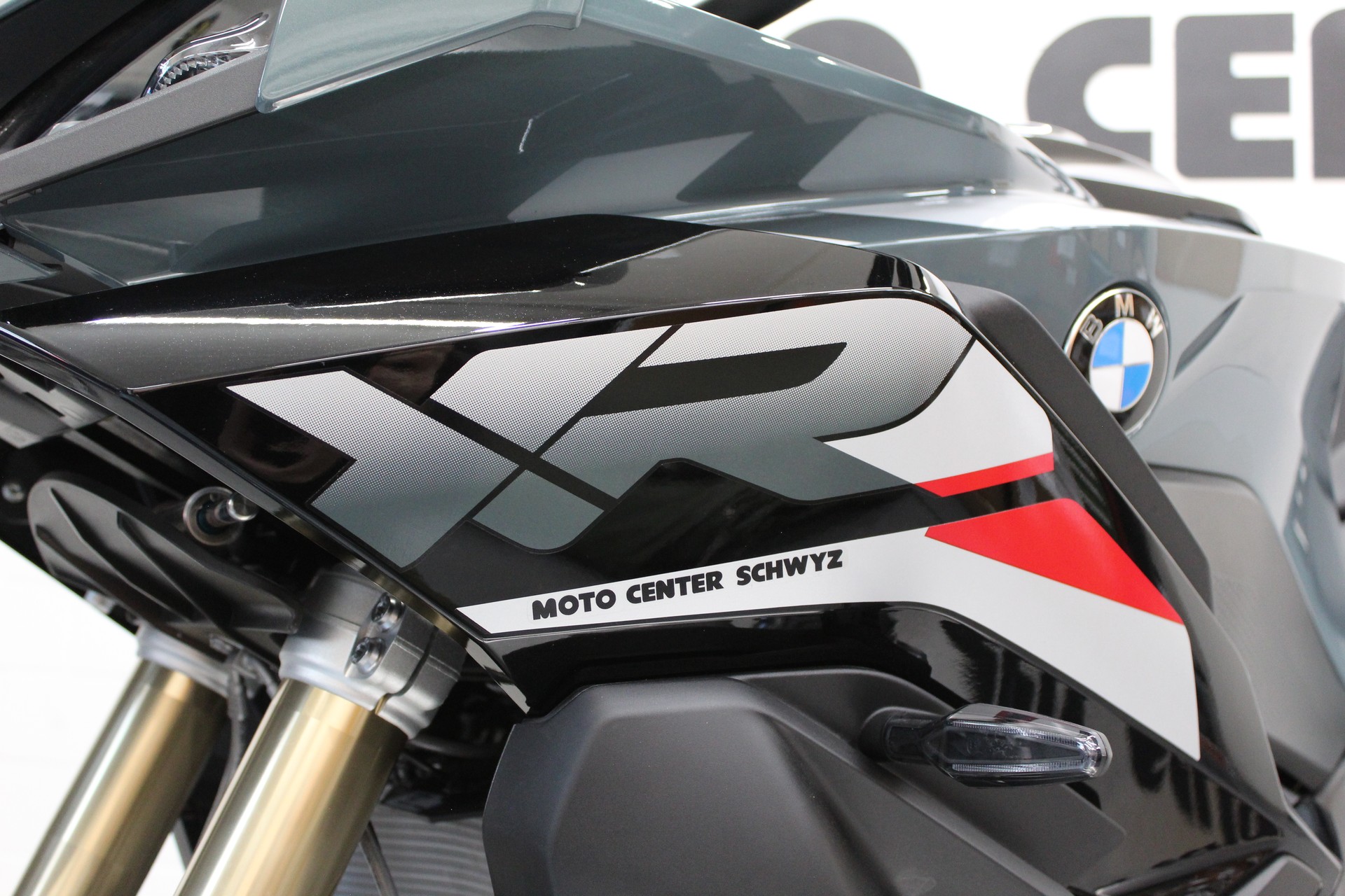 BMW S 1000 XR-image-6