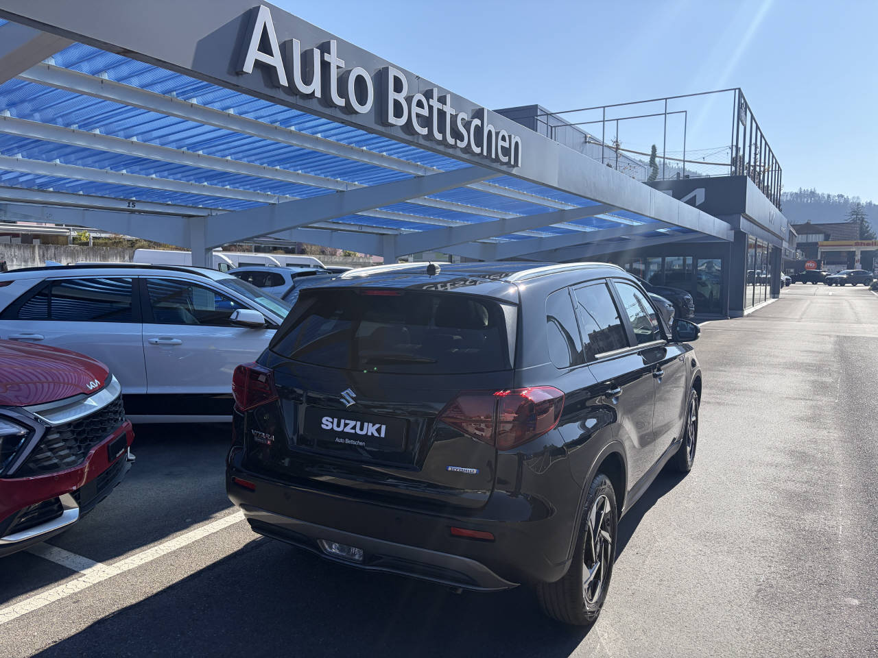 SUZUKI Vitara 1.4 T Sakura Top Hybrid 4x4-image-4