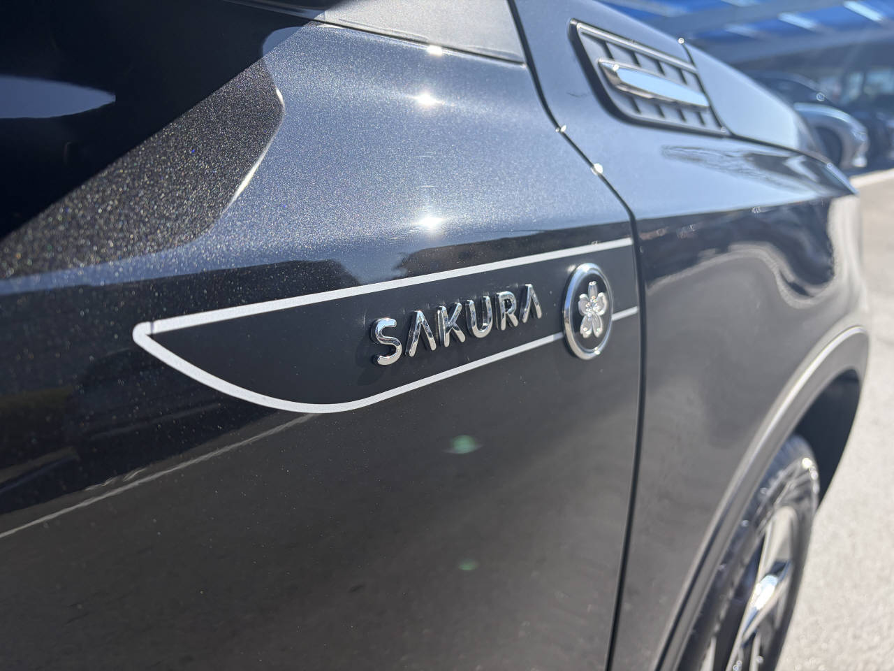 SUZUKI Vitara 1.4 T Sakura Top Hybrid 4x4-image-11