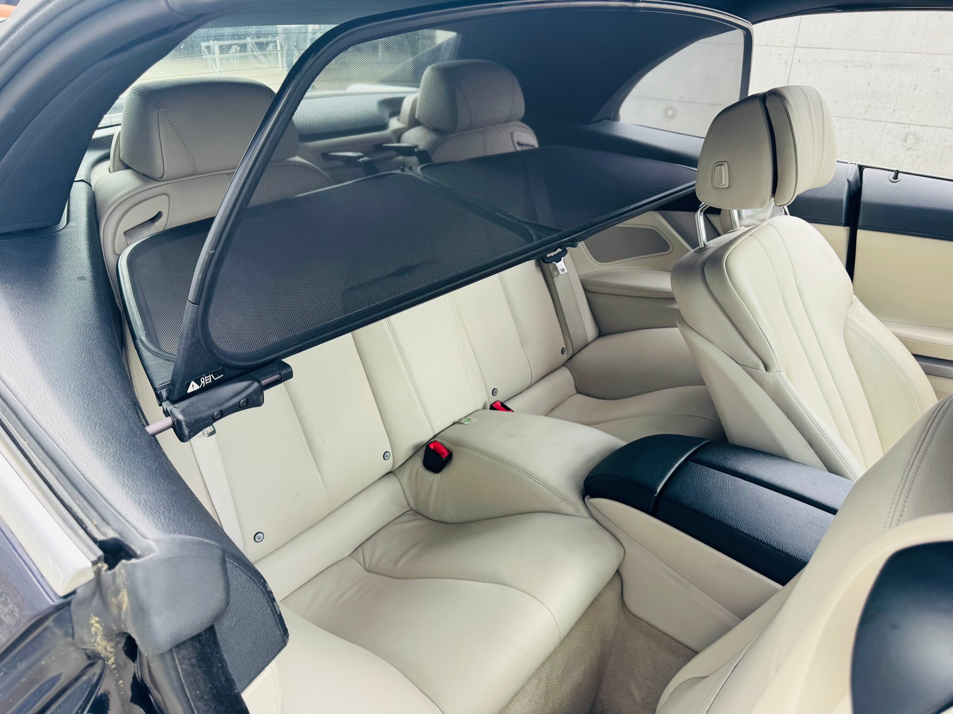 BMW 640d Cabrio xDrive-image-14