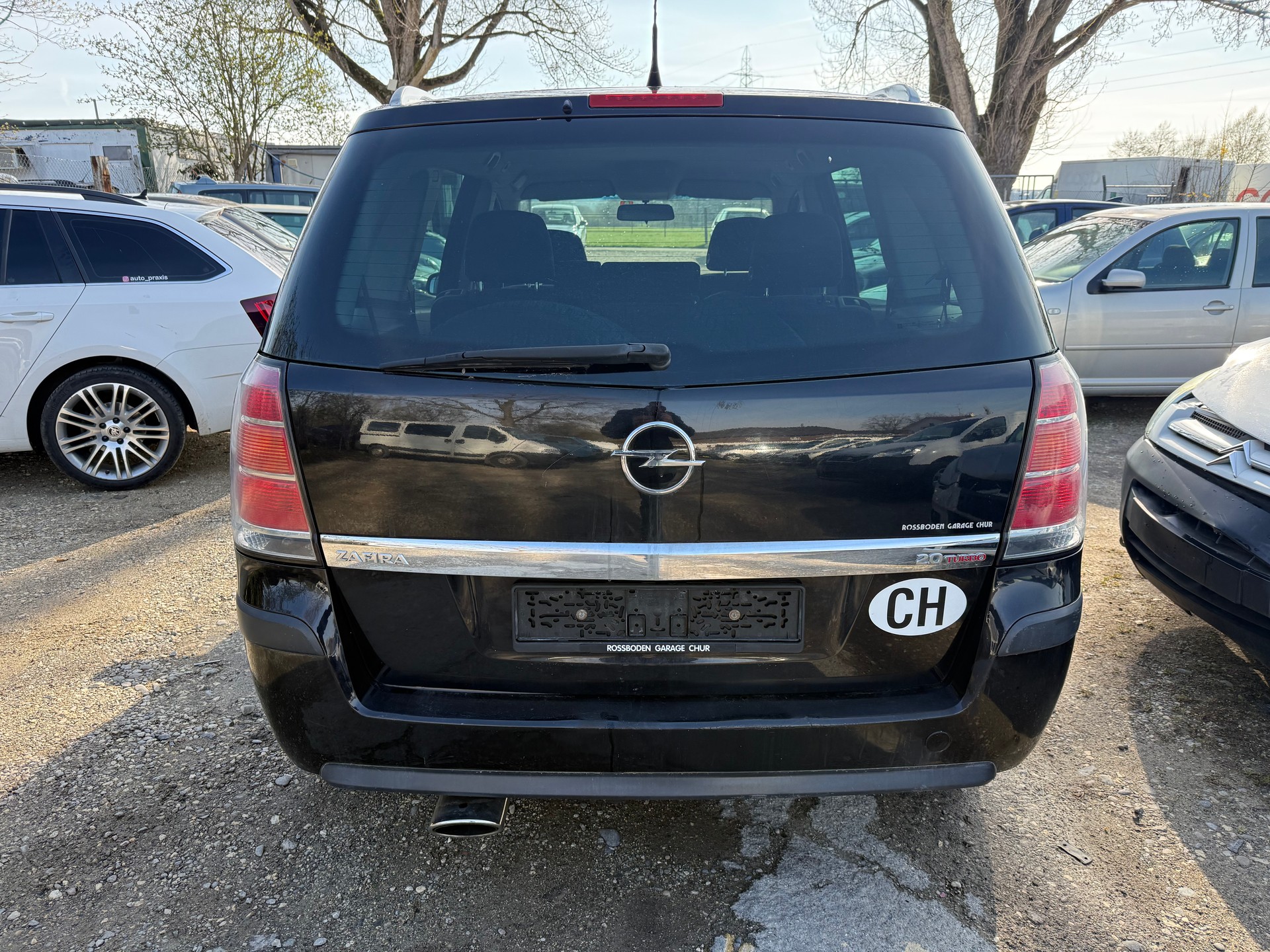 OPEL Zafira 2.0i 16V T Cosmo-image-5