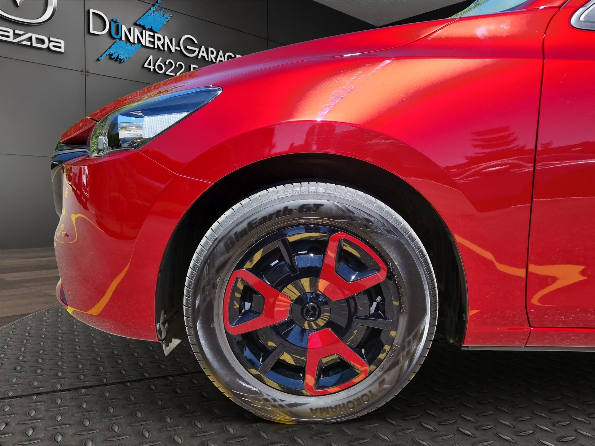 MAZDA 2 SKYACTIV-G 90 Mild Hybrid Center-Line-image-6
