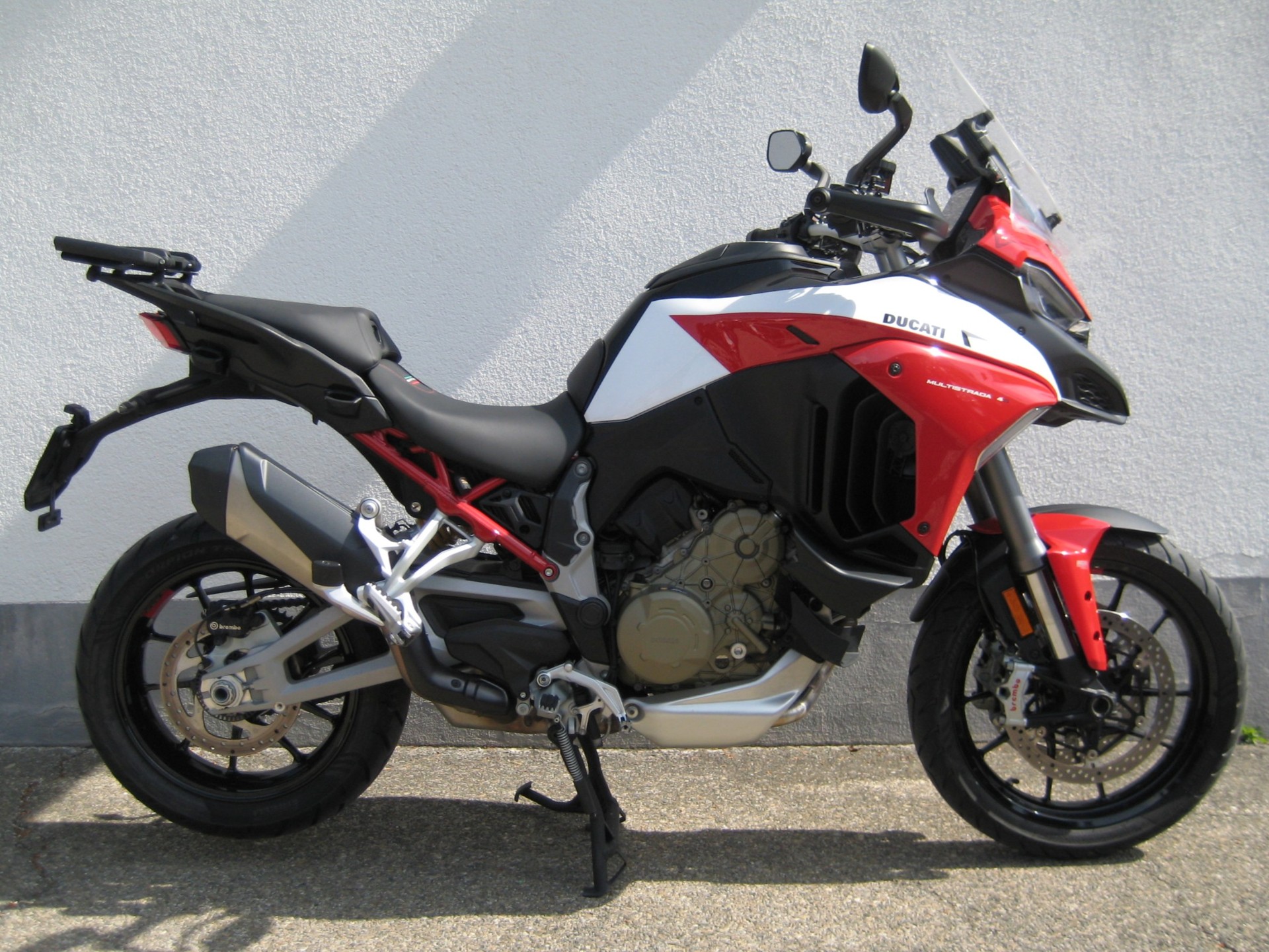 DUCATI Multistrada V4 S Travel & Radar