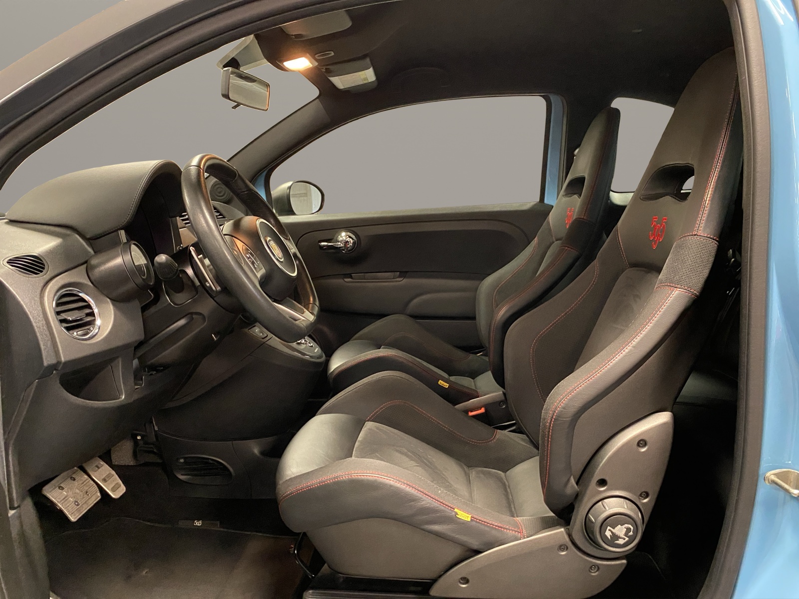 FIAT 595 Abarth 1.4 T-Jet 180 Compe-image-9