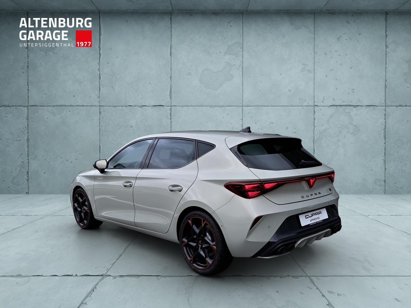 CUPRA Leon 2.0 TSI 300 VZ DSG-showroom-element-2