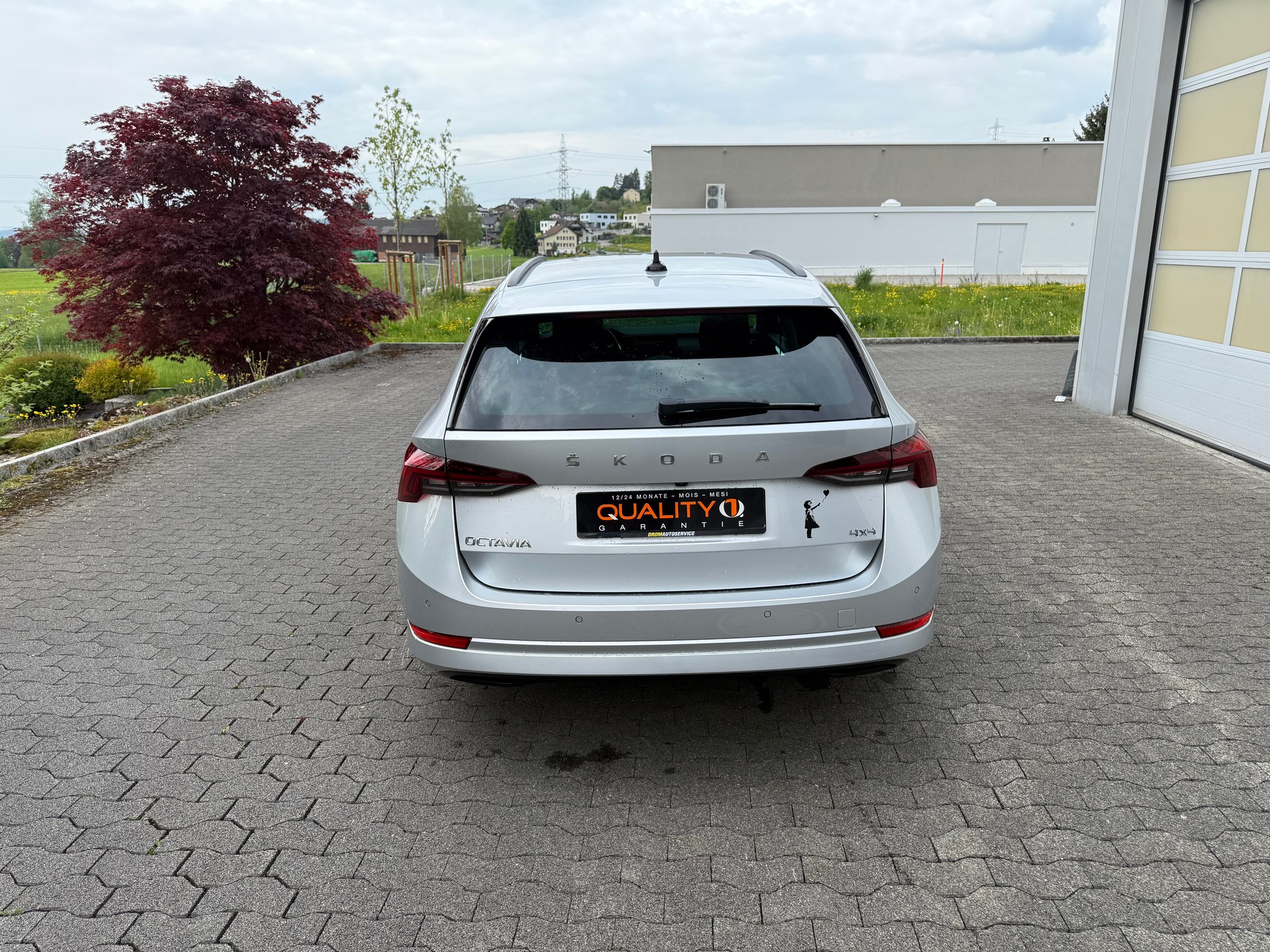 SKODA Octavia Combi 2.0 TDI DSG Style 4x4-image-7